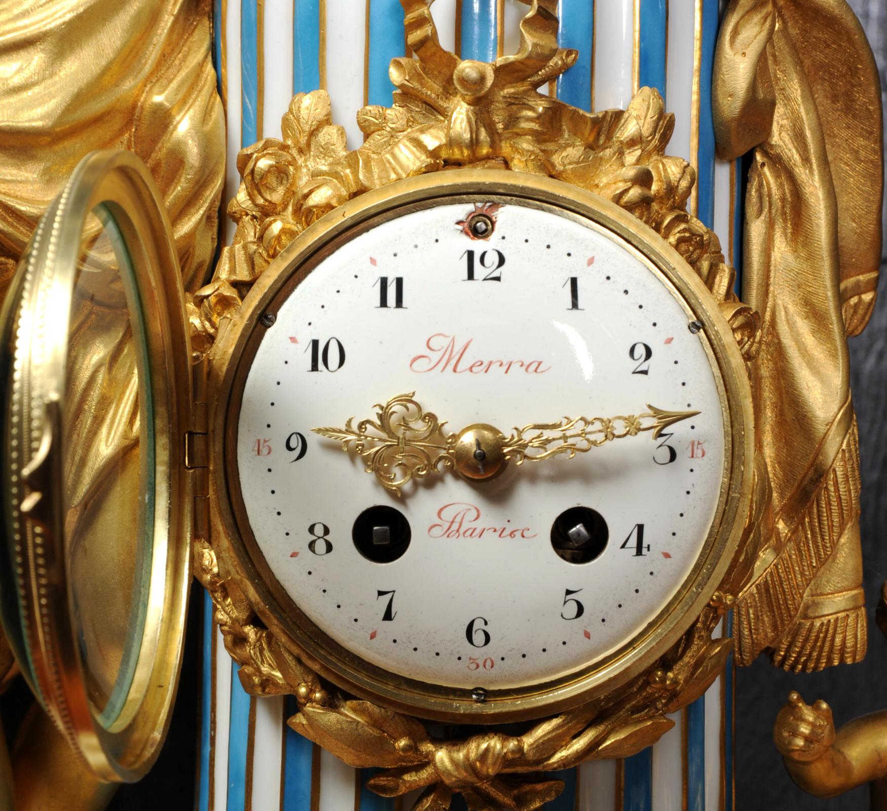 Venus, Putto and a Dog, Antique French Sèvres Porcelain and Ormolu Clock 8