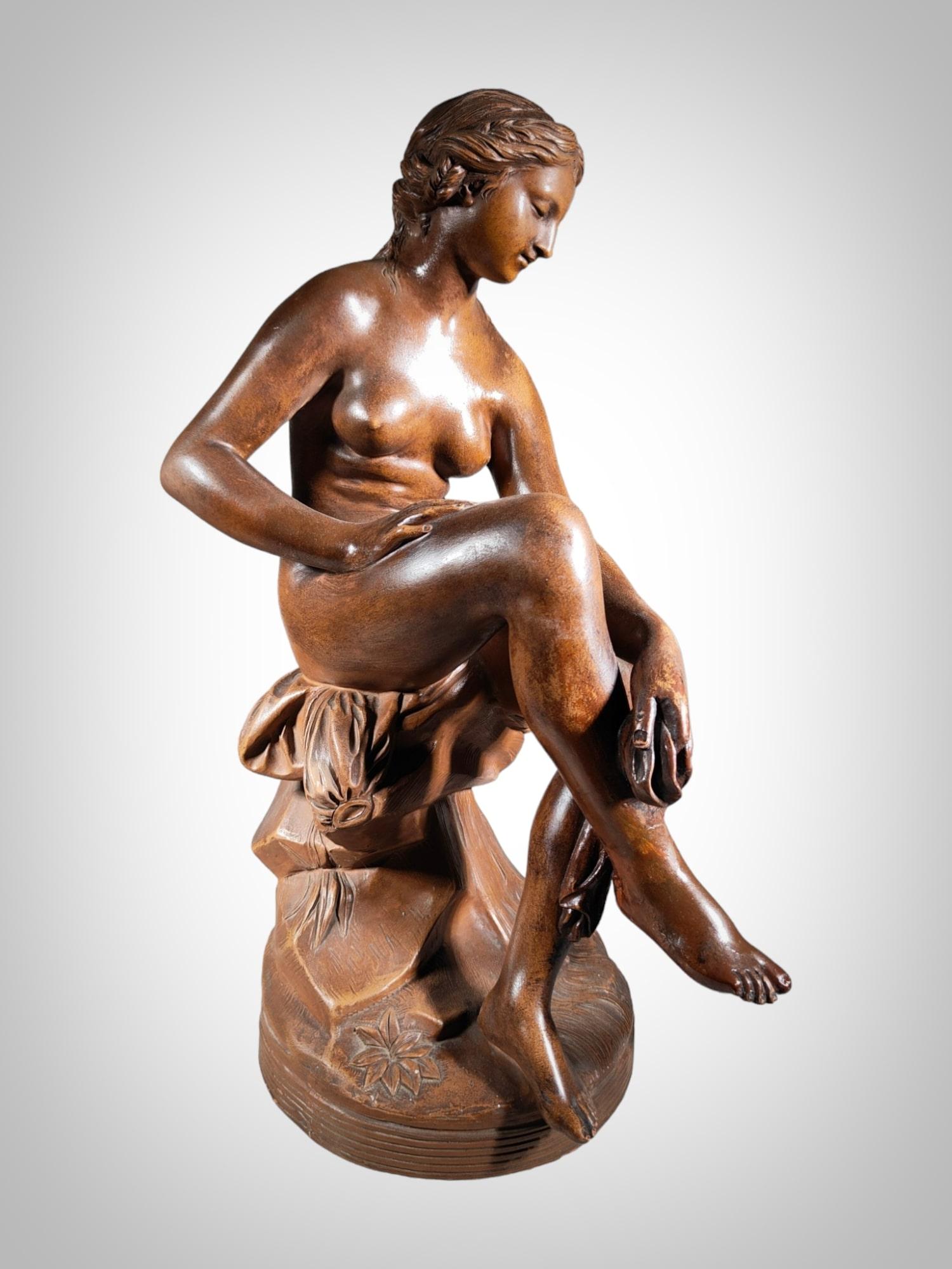 Venere seduta in terracotta XIX secolo In condizioni buone in vendita a Madrid, ES