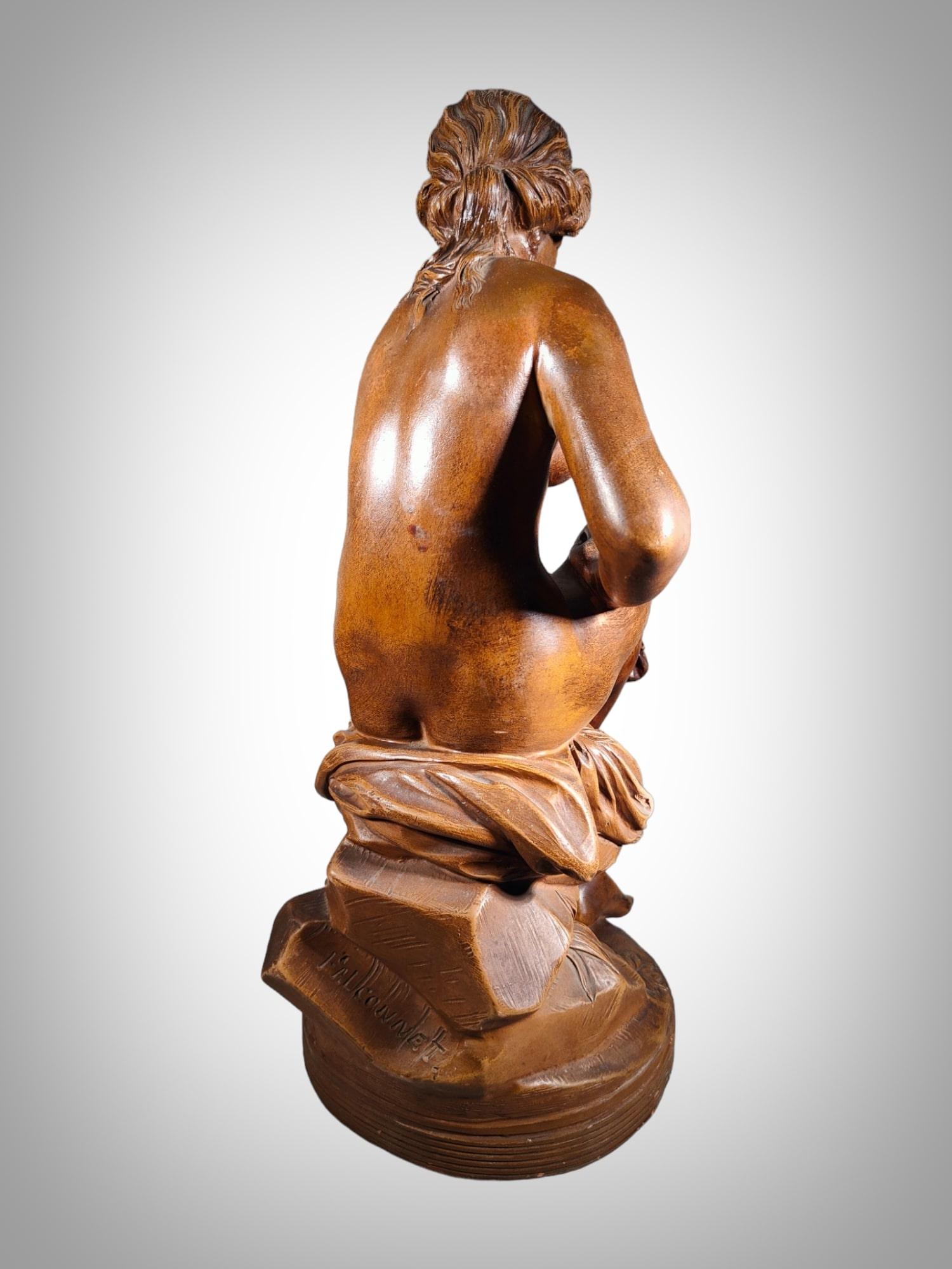 Venere seduta in terracotta XIX secolo in vendita 2