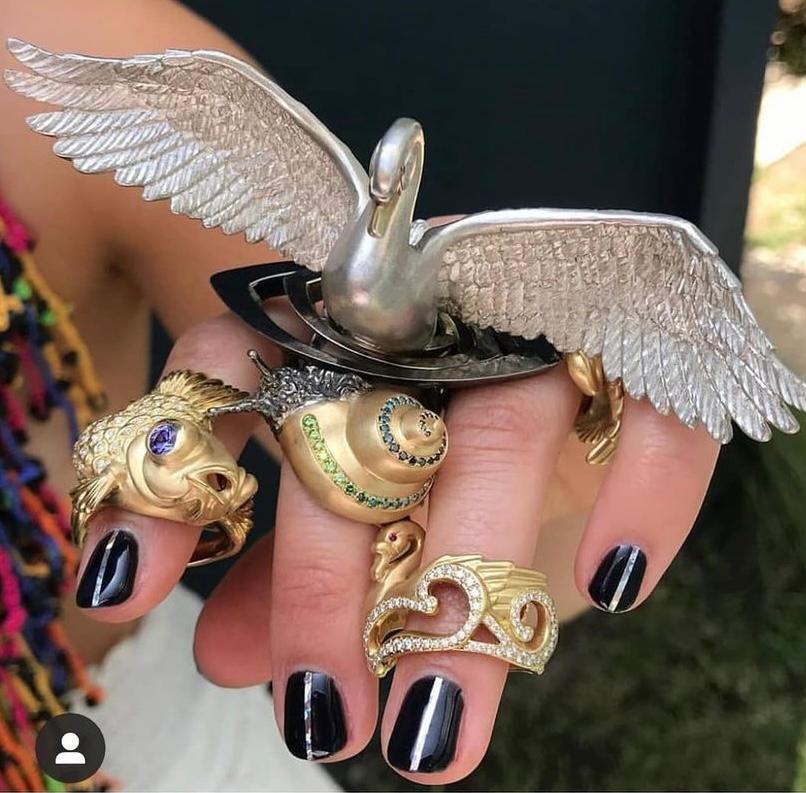 Venus Swan Ring 1