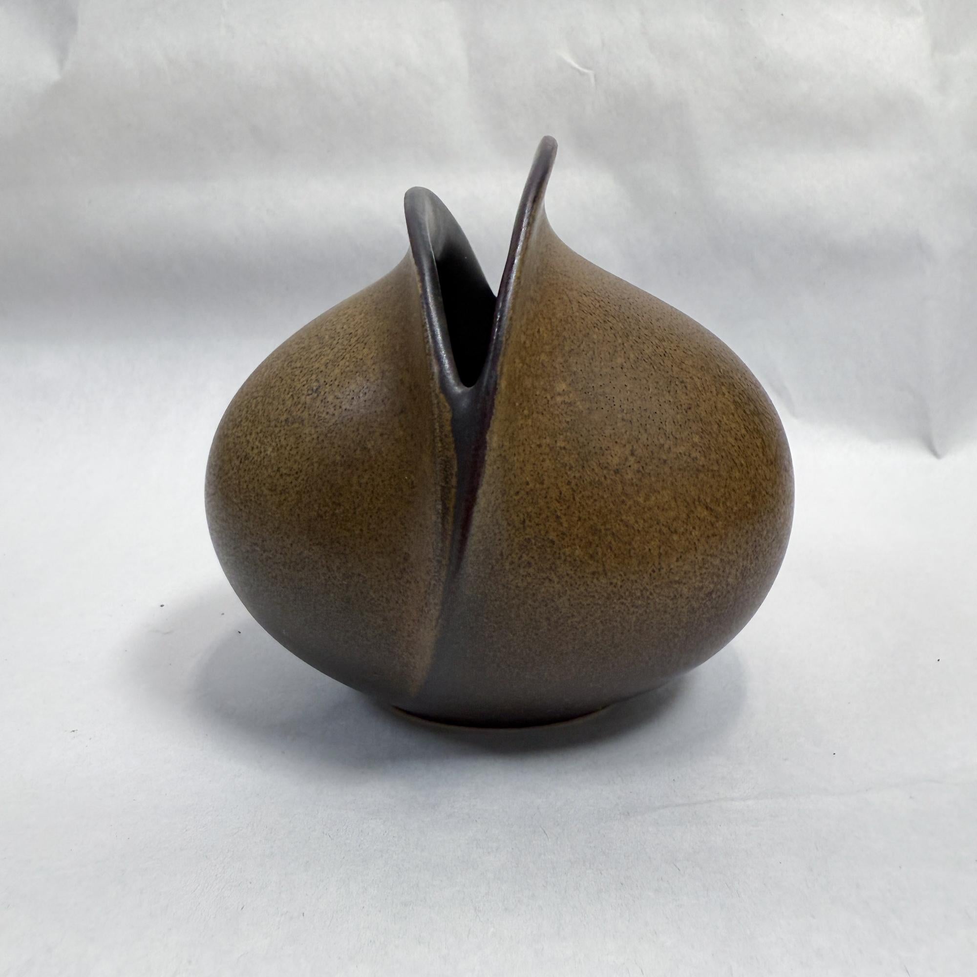 Mid-Century moderno Venus Vase by Uta Feyl for Rosenthal Studio Pottery Germany Mid Century in vendita