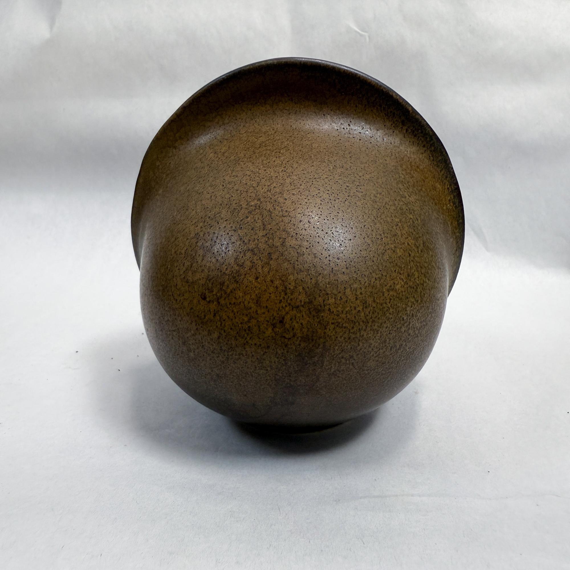 Venus Vase by Uta Feyl for Rosenthal Studio Pottery Germany Mid Century In condizioni buone in vendita a Chula Vista, CA