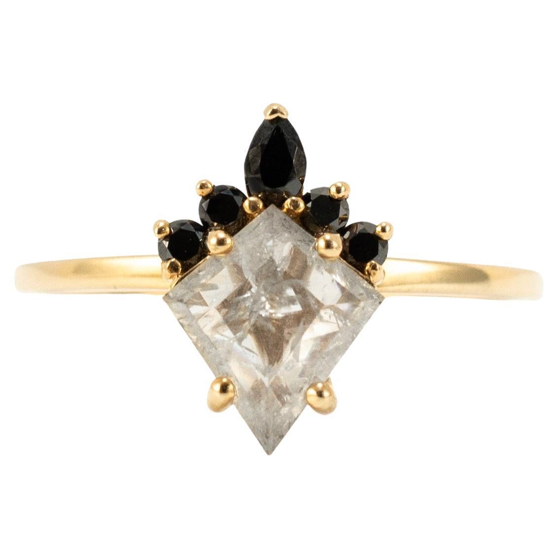 Venvs One-Of-A-Kind Bague de cocktail en or rose 14K avec diamants Salt 
Pepper Kite en vente