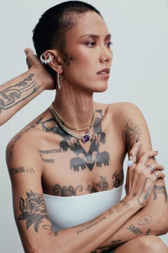 Venyx 18 Karat Gold Diamond RA Hoops