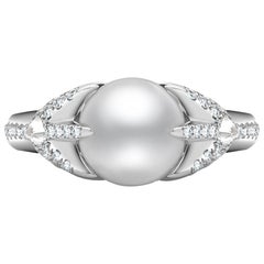 Venyx 18 Karat White Gold Diamond Akoya Pearl Oseanyx Cocktail Ring