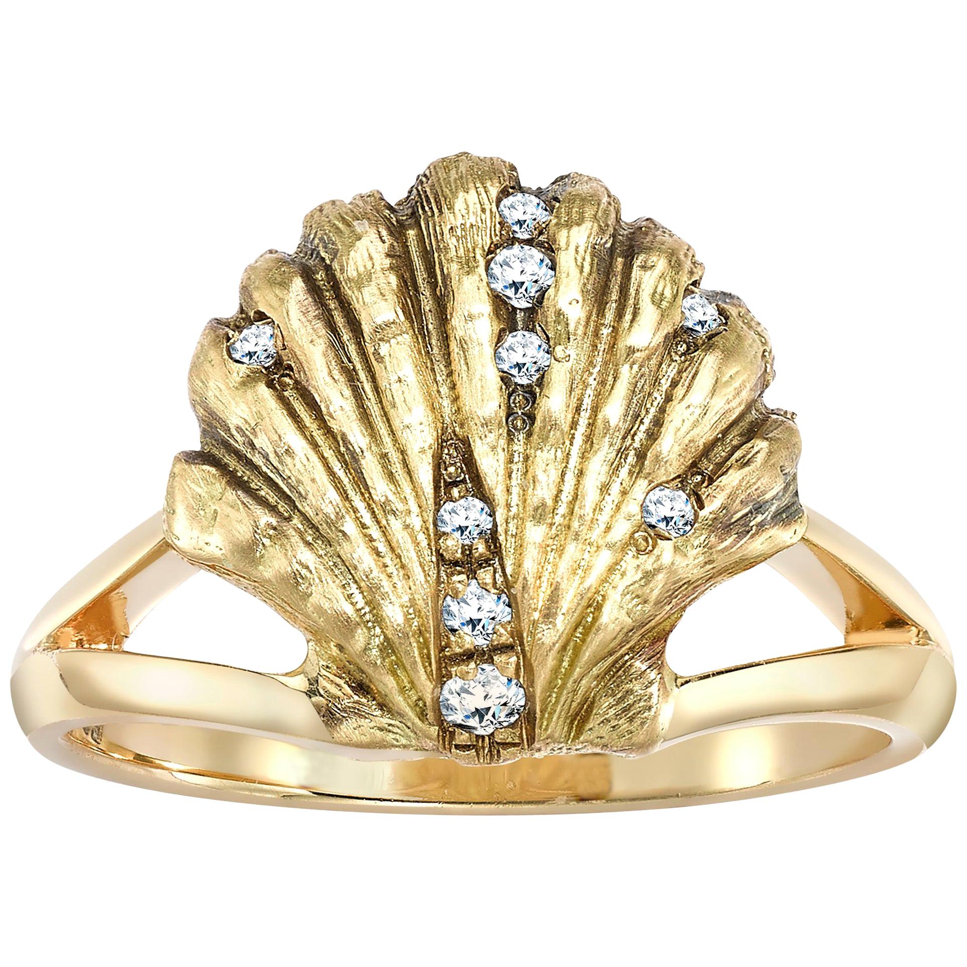 Venyx 18 Karat Yellow Gold Diamond Ladies V Cocktail Ring For Sale