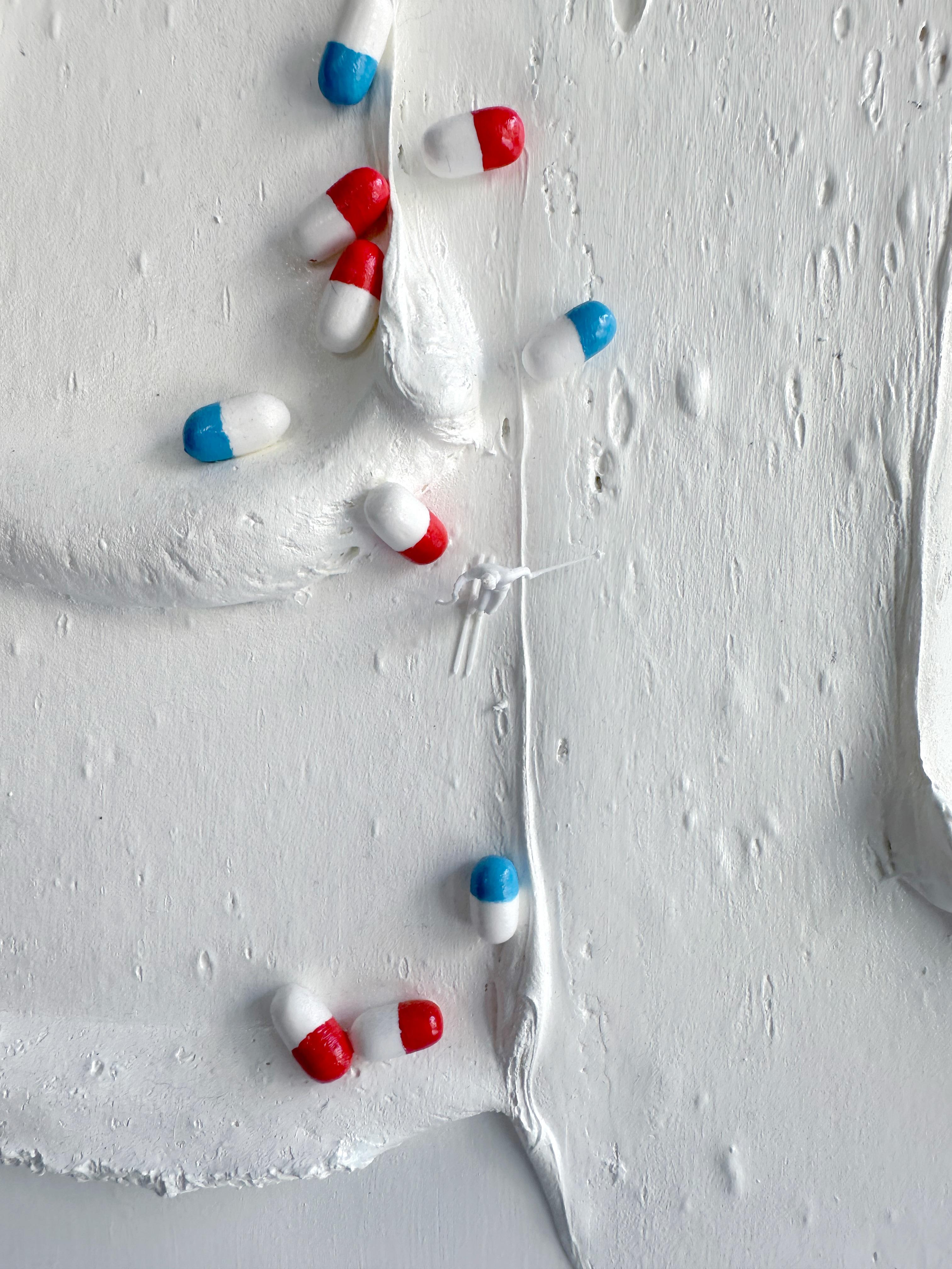 Avalanche Moon Relief in Foam Clay Acrylic White Palette Circular Wall Relief - Sculpture by Vera Vizzi