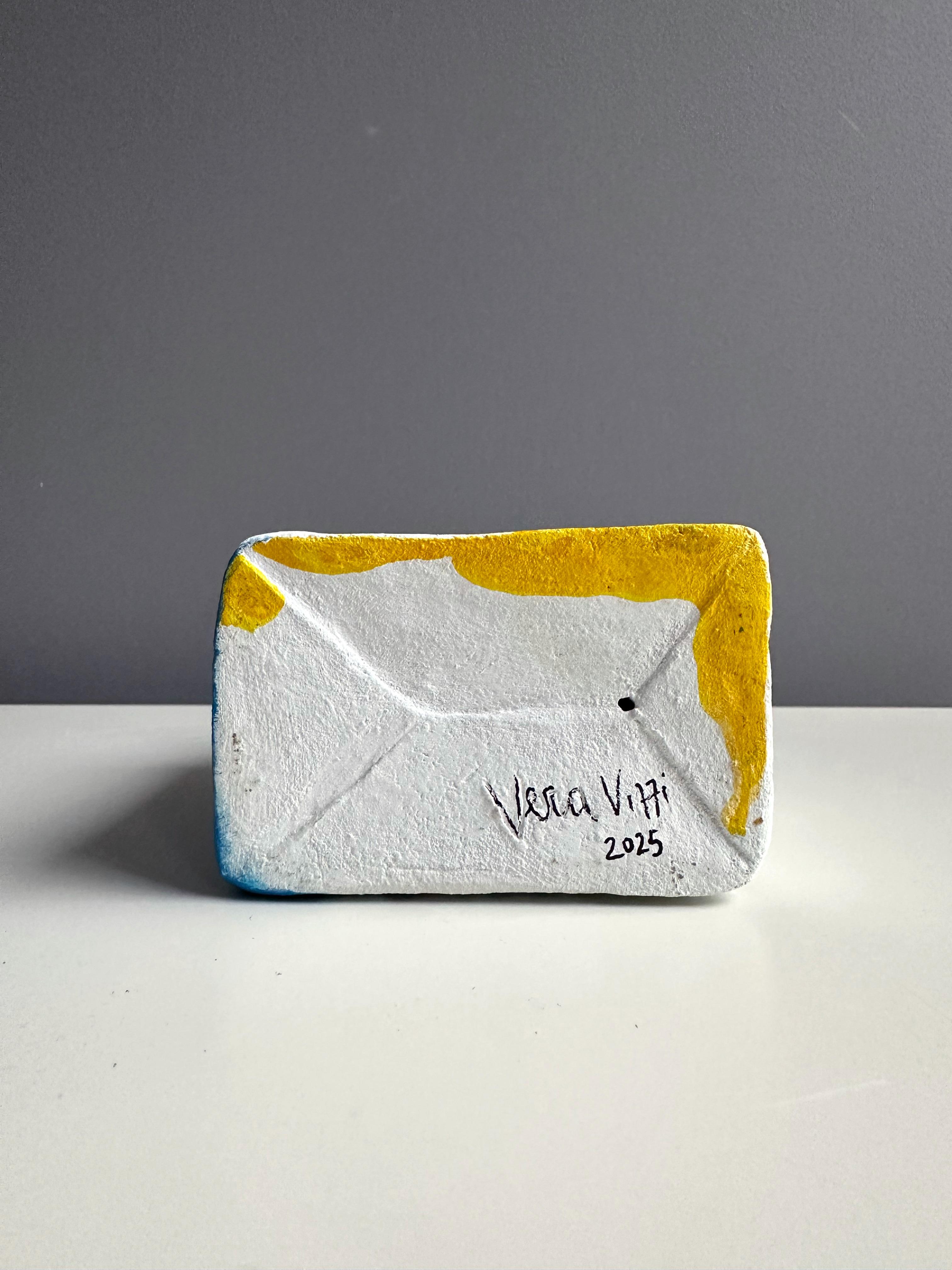 Drops of Joy Pop Surrealist Lehm Saftkarton Skulptur in Acrylfarbe über im Angebot 2