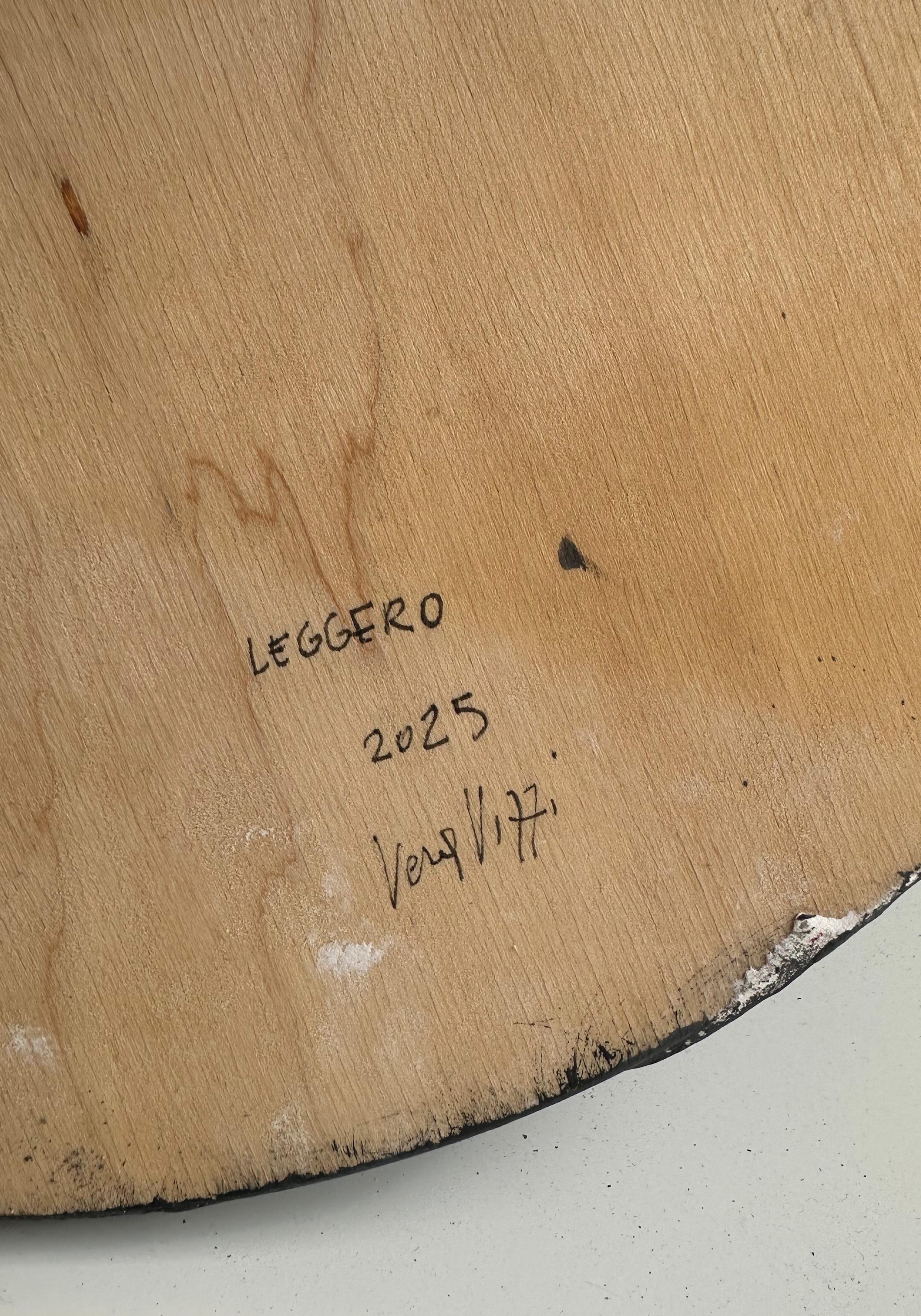 Light - Rilievo lunare surrealista contemporaneo con acrilico e argilla su Wood in vendita 3