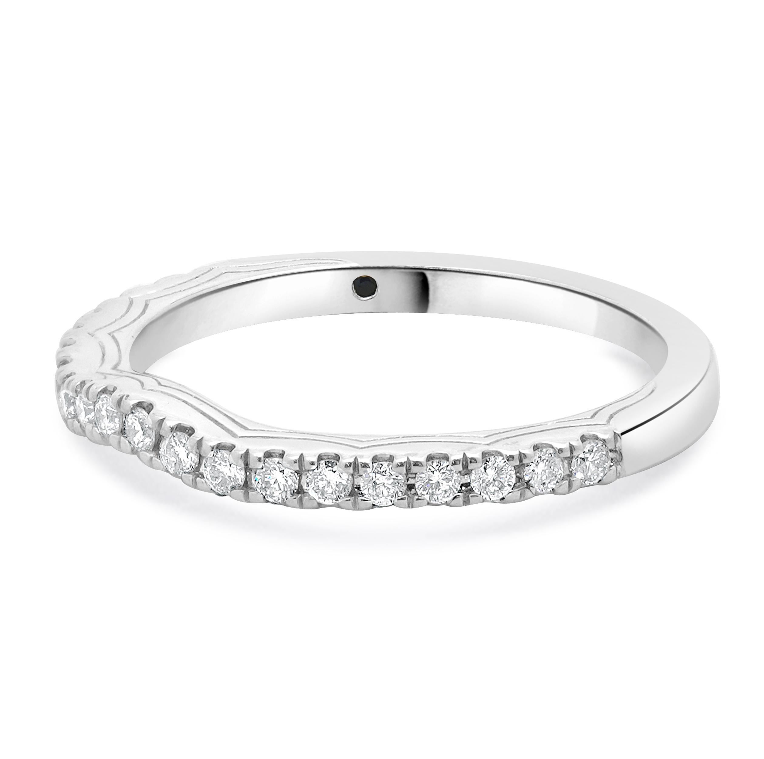 Vera Wang, bague contour en or blanc 14 carats Excellent état - En vente à Scottsdale, AZ