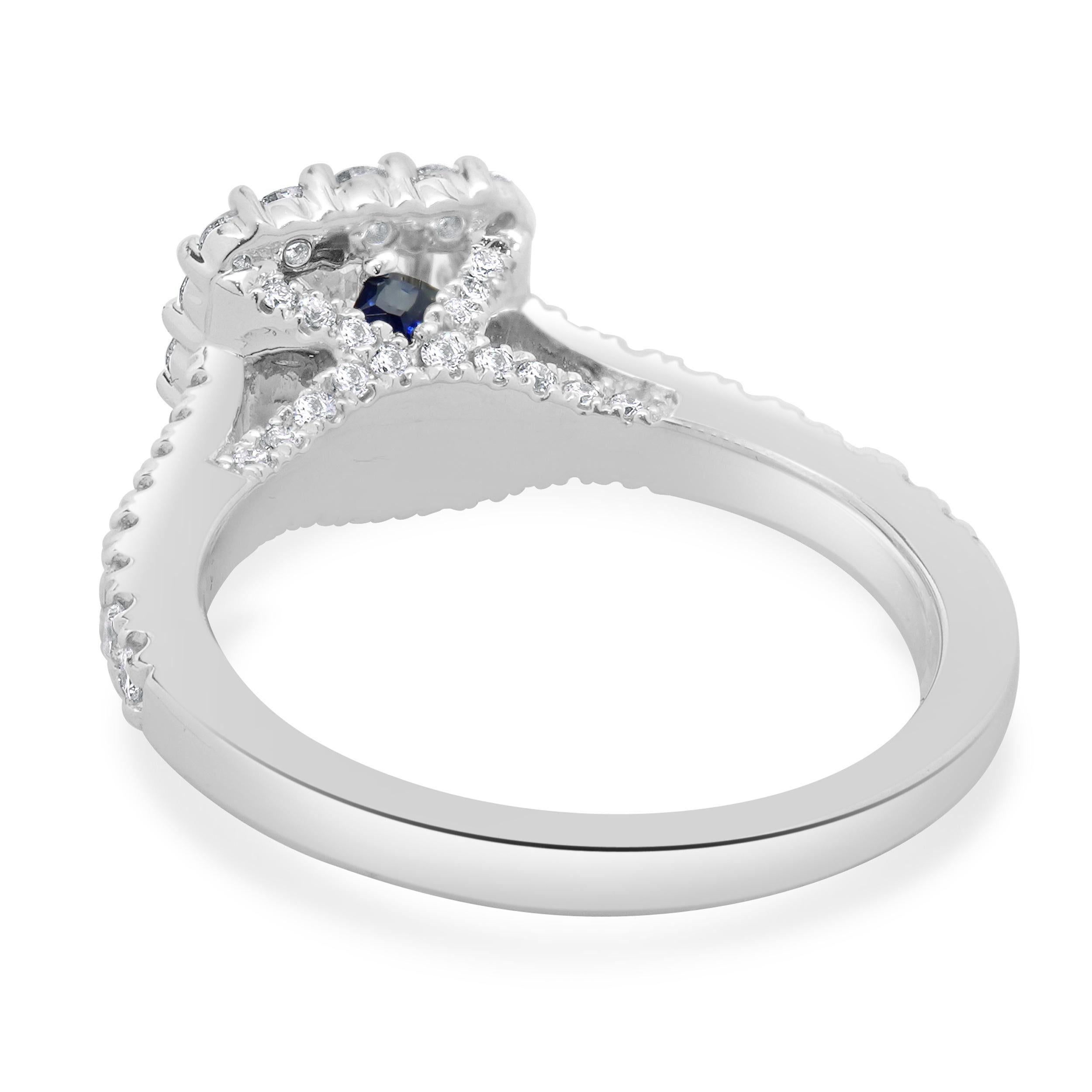 Taglio cuscino Anello di fidanzamento con diamante taglio cuscino in oro bianco 14 carati Vera Wang in vendita
