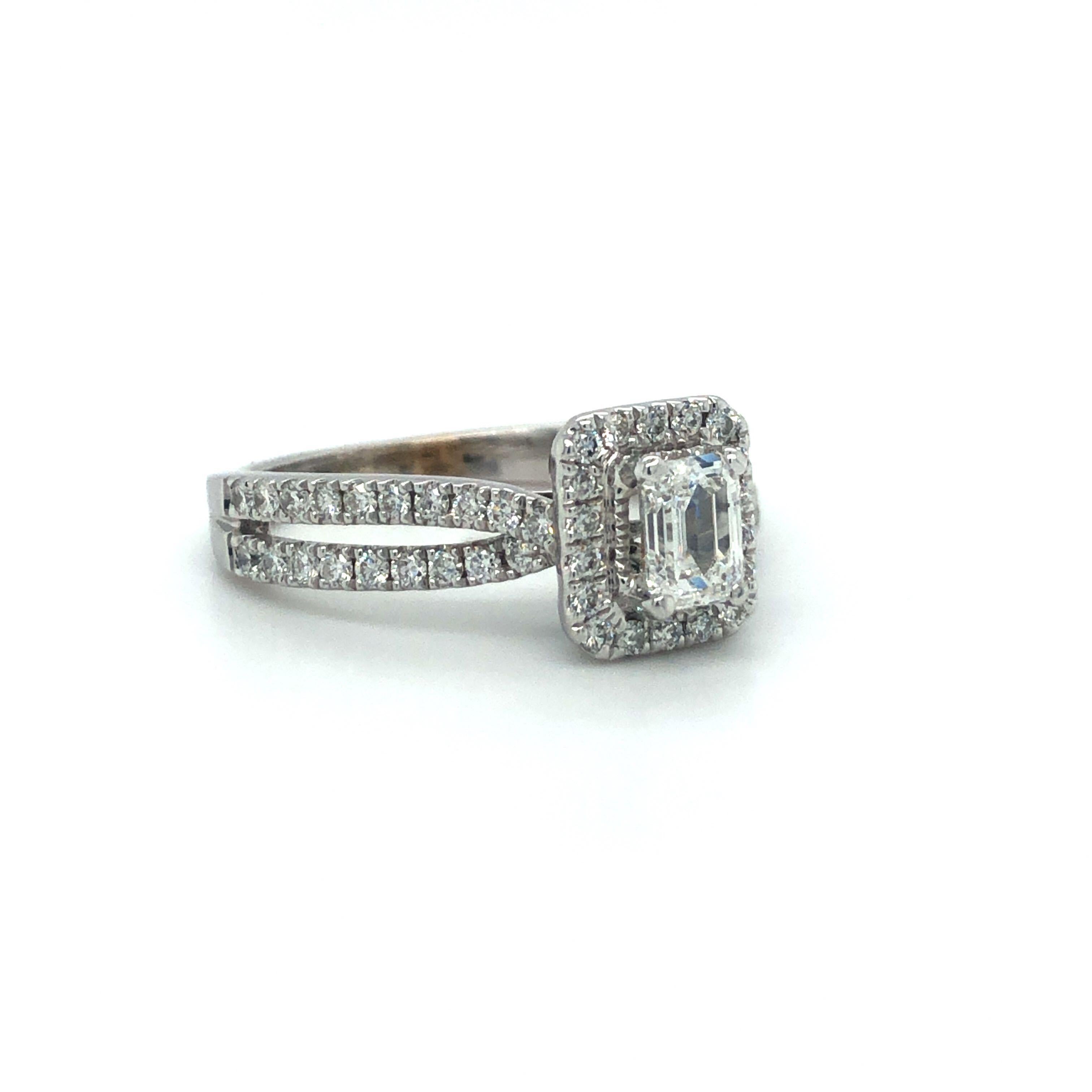 Vera Wang 14 Karat White Gold Emerald Cut Diamond Halo Engagement Ring In Good Condition In Guilford, CT