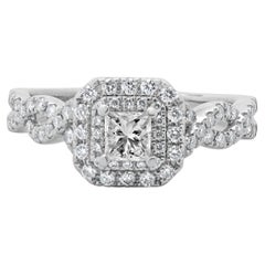 Used Vera Wang 14 Karat White Gold Princess Cut Diamond Engagement Ring