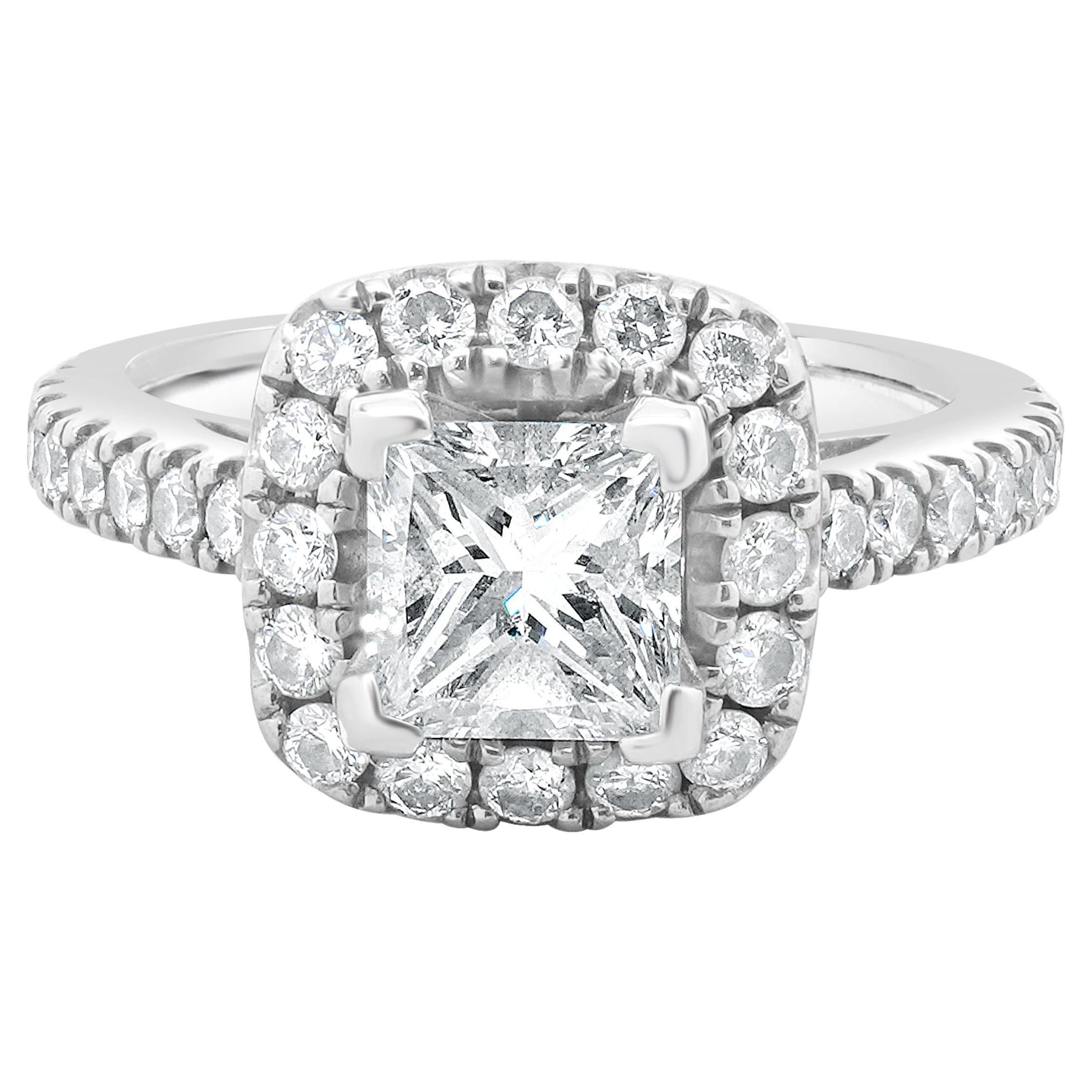 Vera Wang Verlobungsring aus 14 Karat Weißgold mit Diamant im Prinzessinnenschliff