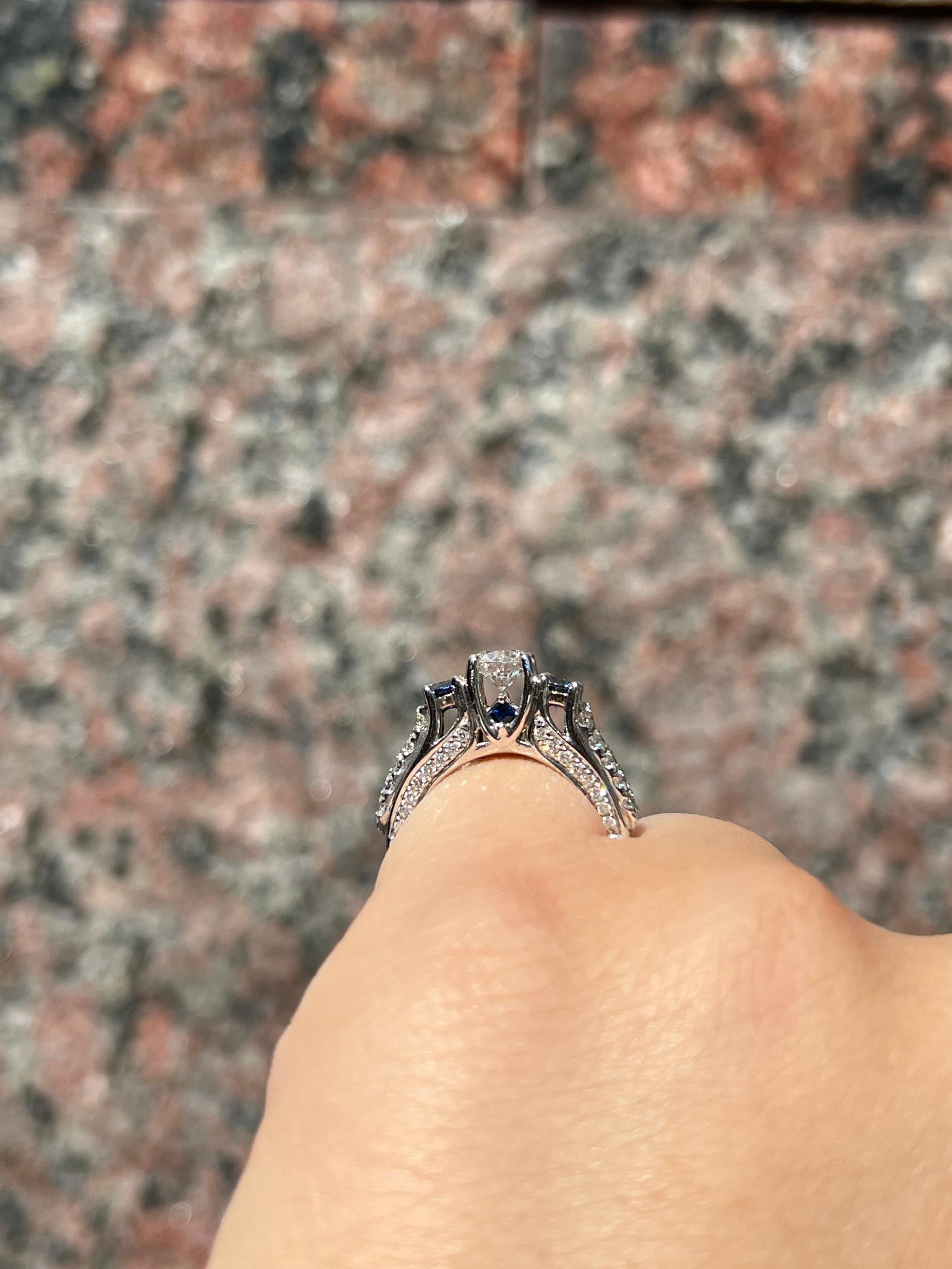 Women's or Men's Vera Wang 1.57 Carat Sapphire Diamond Engagement Ring, GIA Certified For Sale
