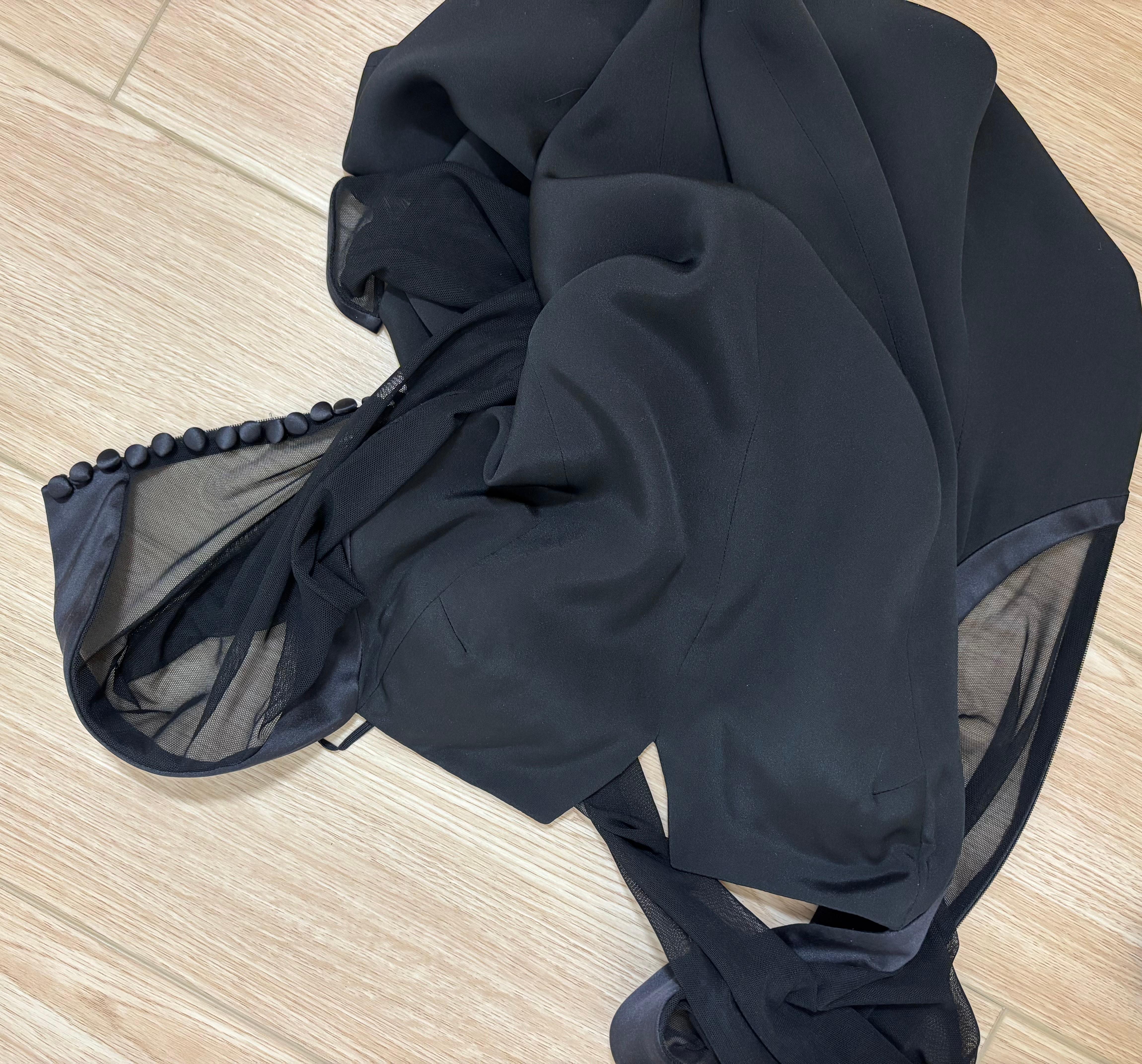 VERA WANG 1995 Vintage Sheer Sleeve Silk Mini Dress For Sale 5