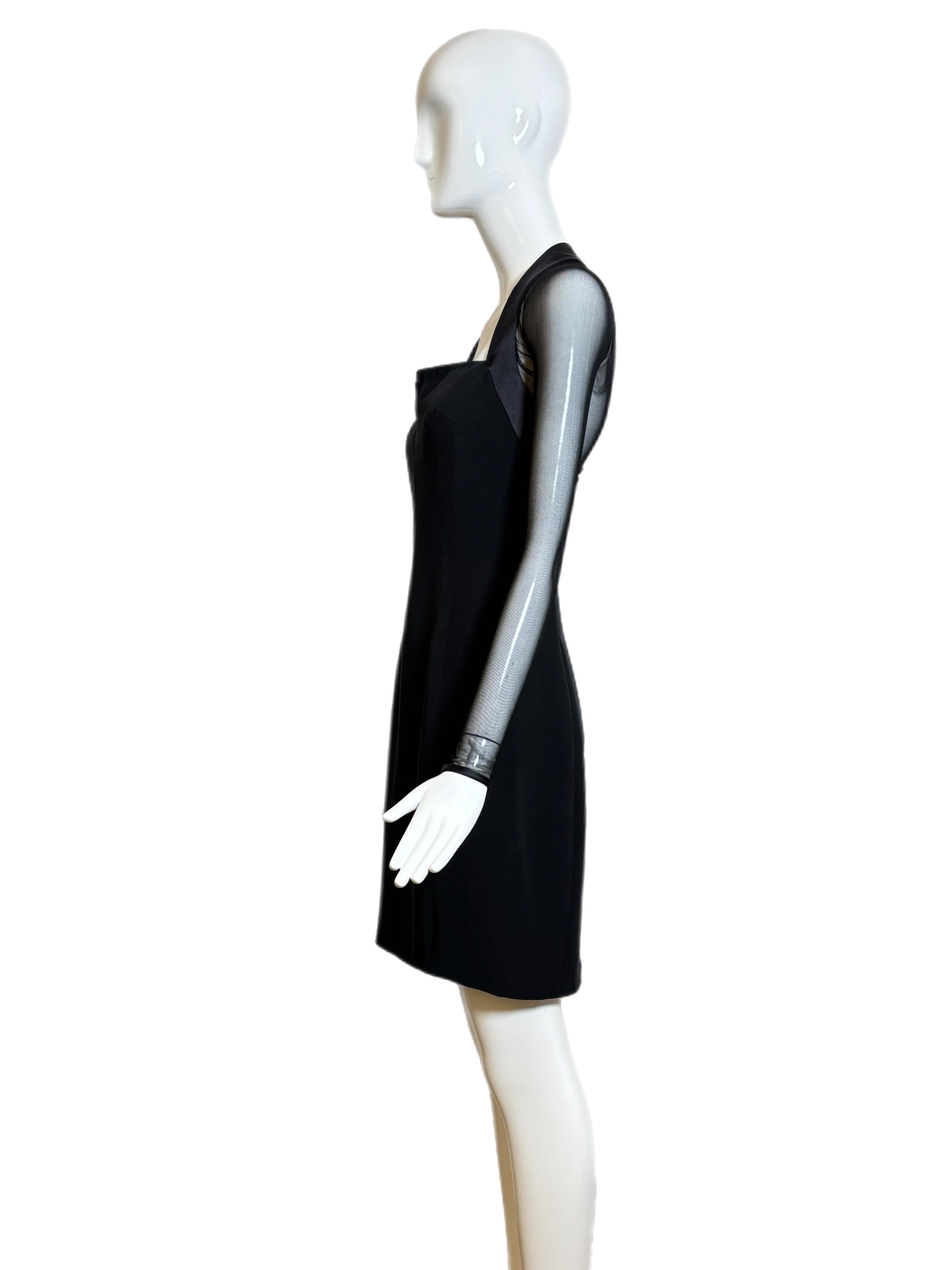 VERA WANG 1995 Vintage Sheer Sleeve Silk Mini Dress In Excellent Condition For Sale In Leonardo, NJ