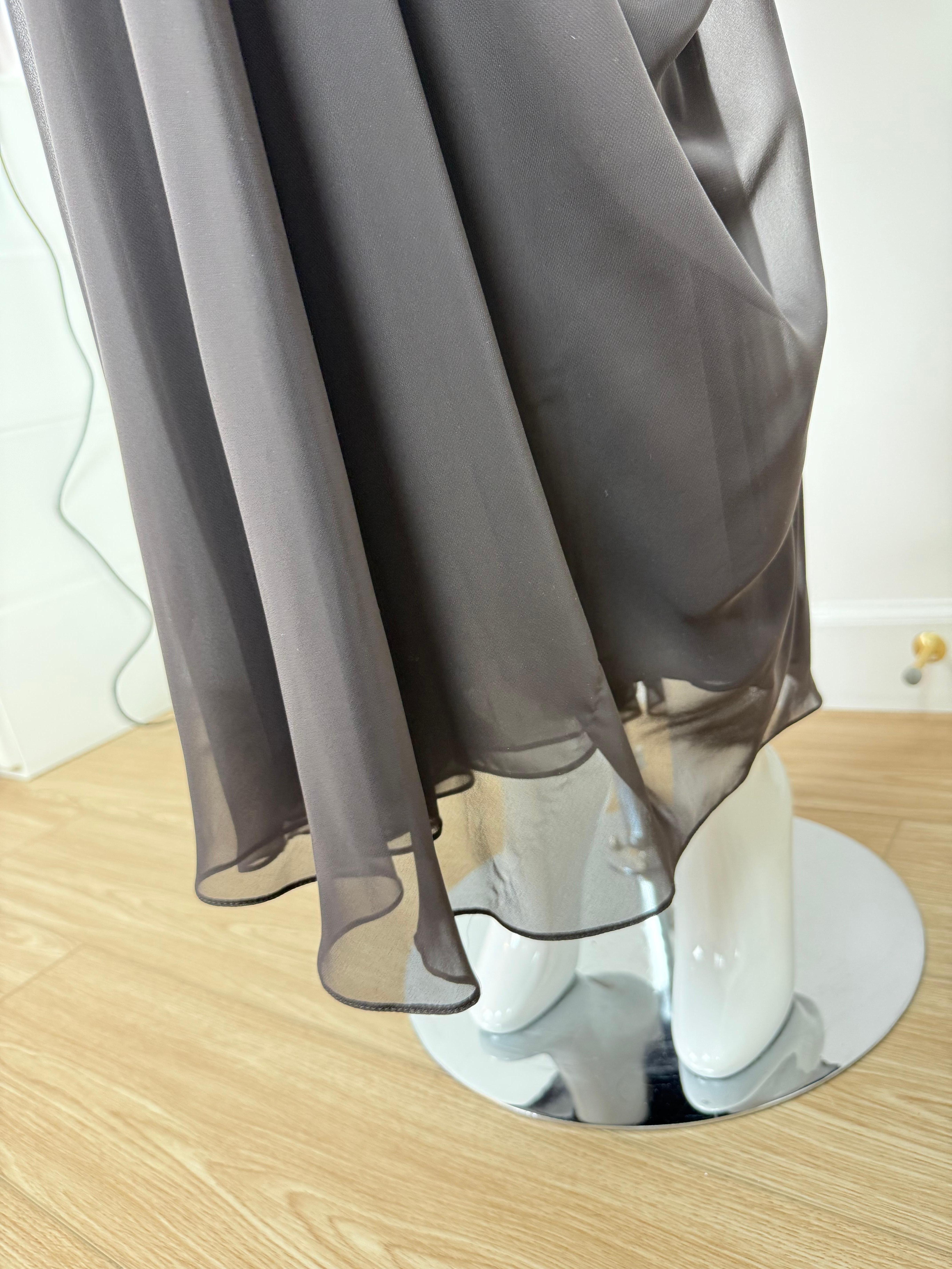 VERA WANG 2006 Vintage Runway Grecian Gown Draped Embellished Long Maxi Dress For Sale 3
