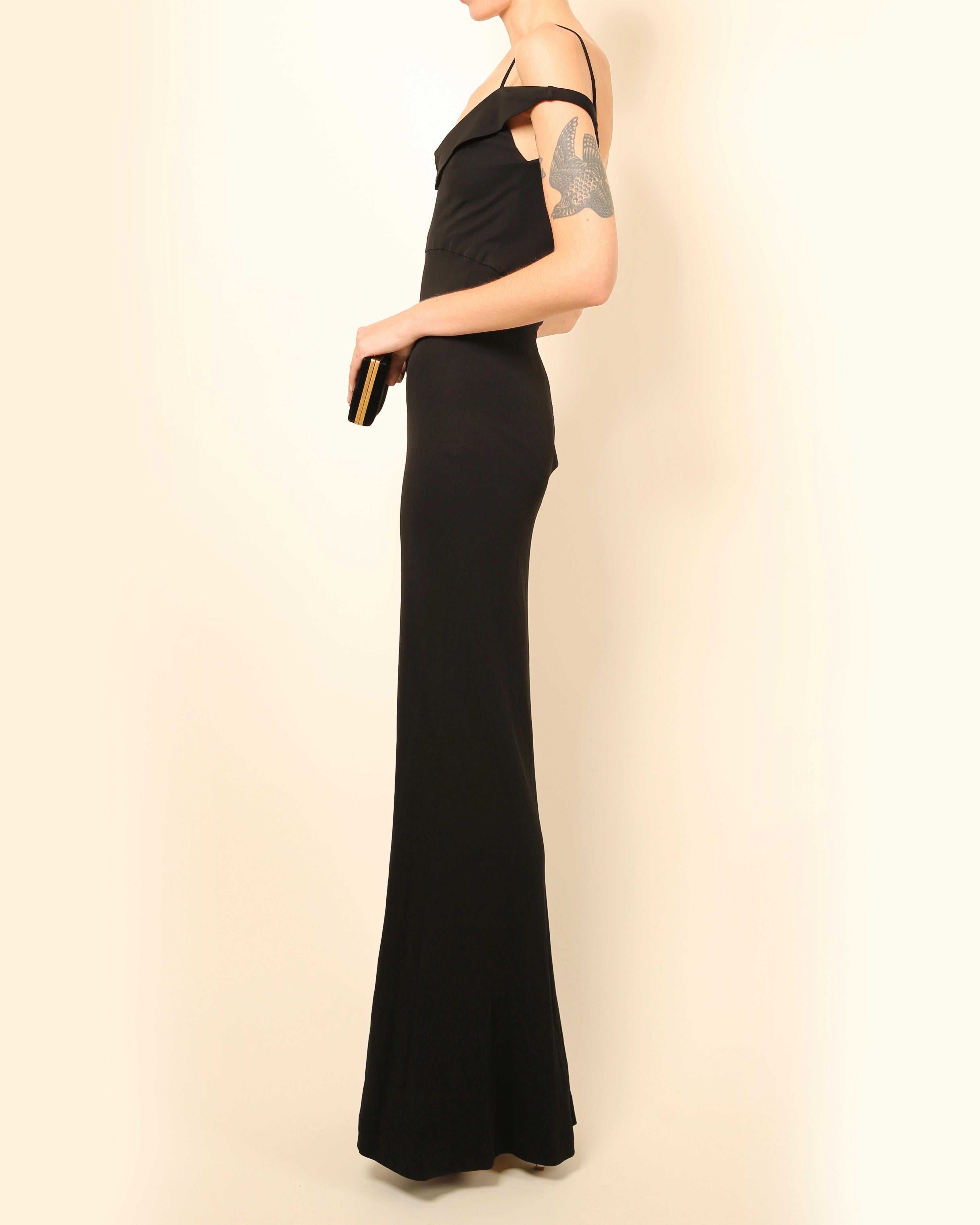 Vera Wang black off the shoulder fitted floor length maxi dress gown For Sale 1