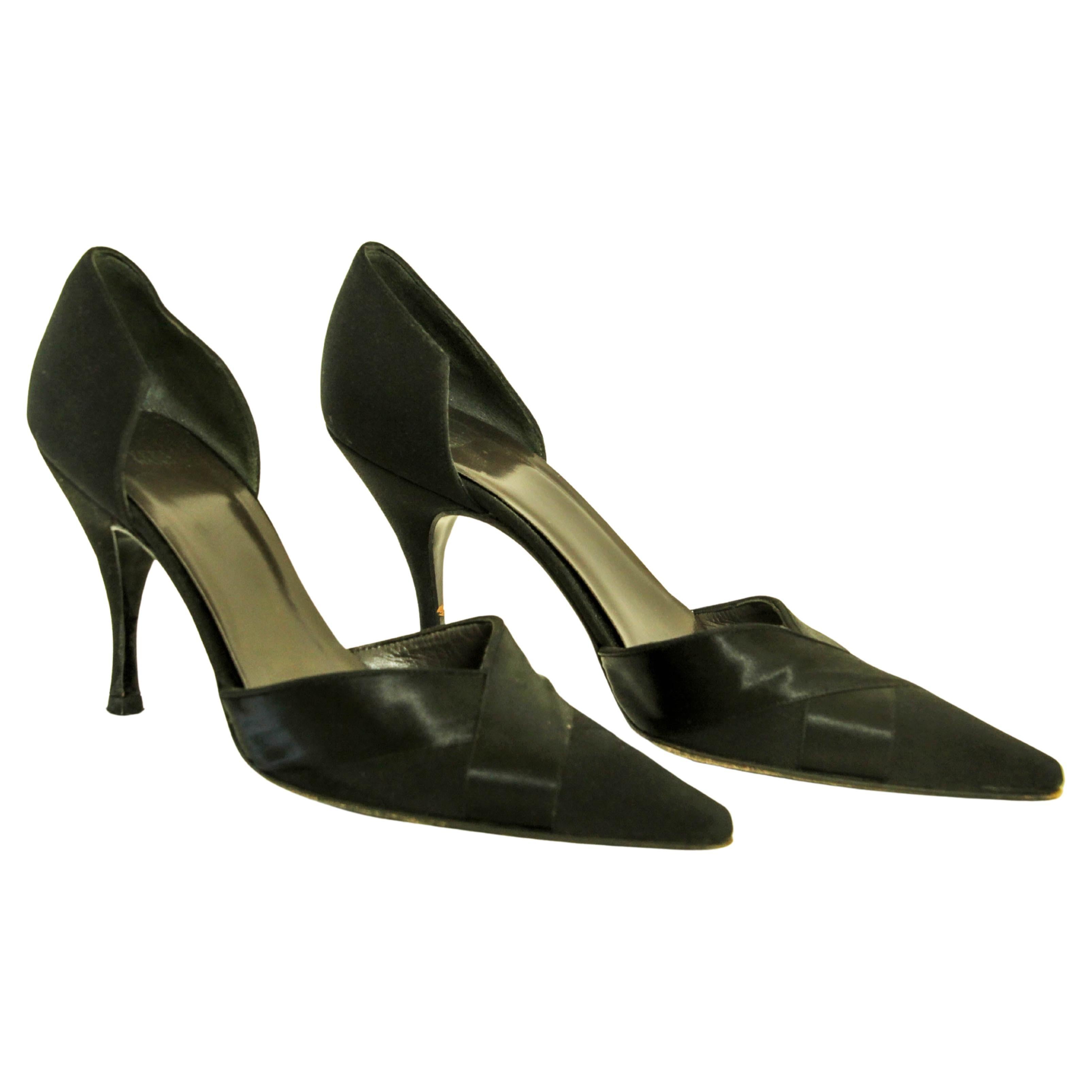 Is Vera Wang luxury?