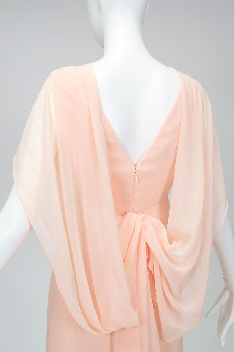 Vera Wang Blush Neoclassical Delphos Column Gown with Trailing Ties  S,  2008 For Sale at 1stDibs | grey evening dress, size 26 evening dresses,  trumpet wedding dresses