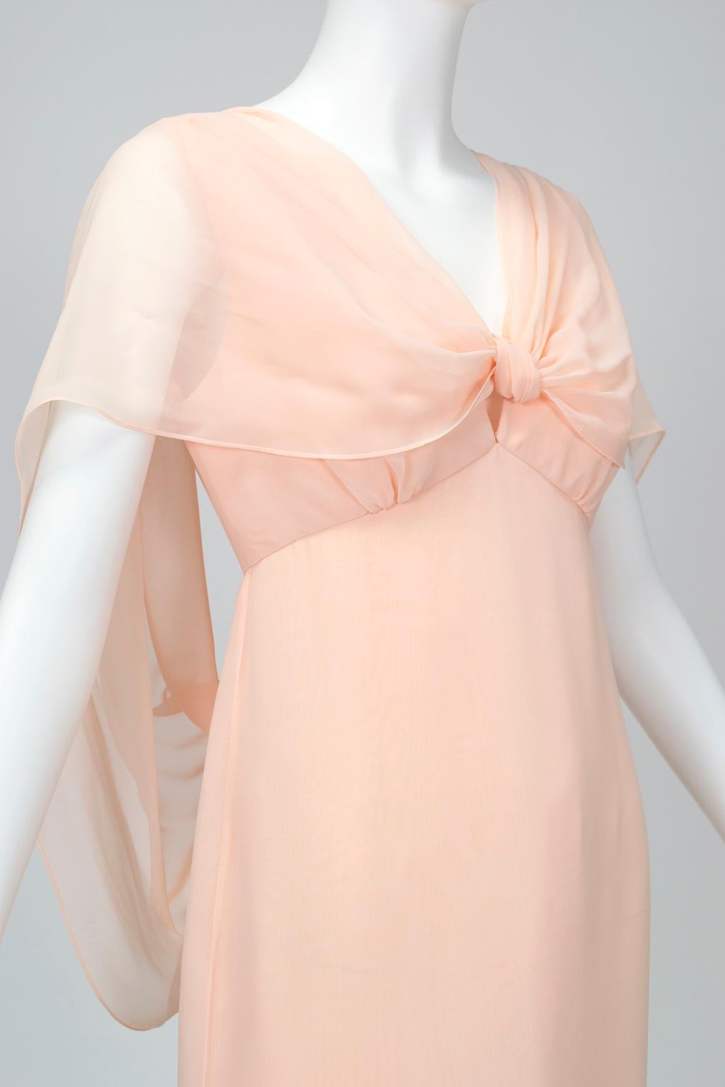 Vera Wang Blush Neoclassical Delphos Column Gown with Trailing Ties – S, 2008 In Excellent Condition For Sale In Tucson, AZ