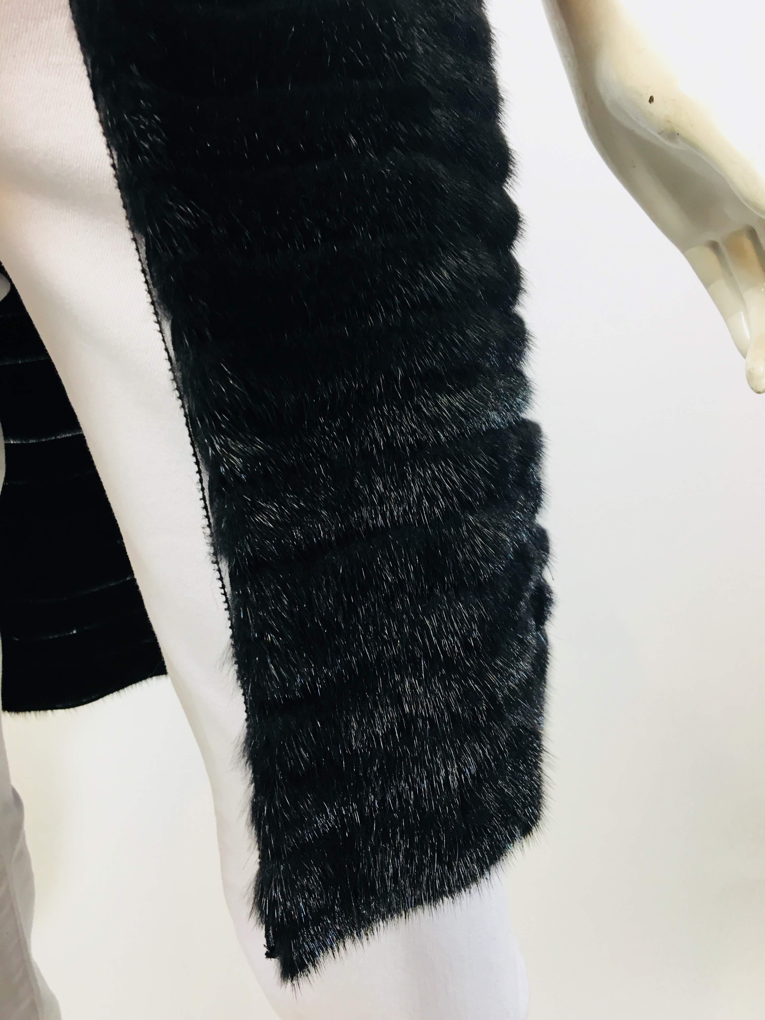 Vera Wang Collection Mink Open Front Vest In Good Condition In Bridgehampton, NY