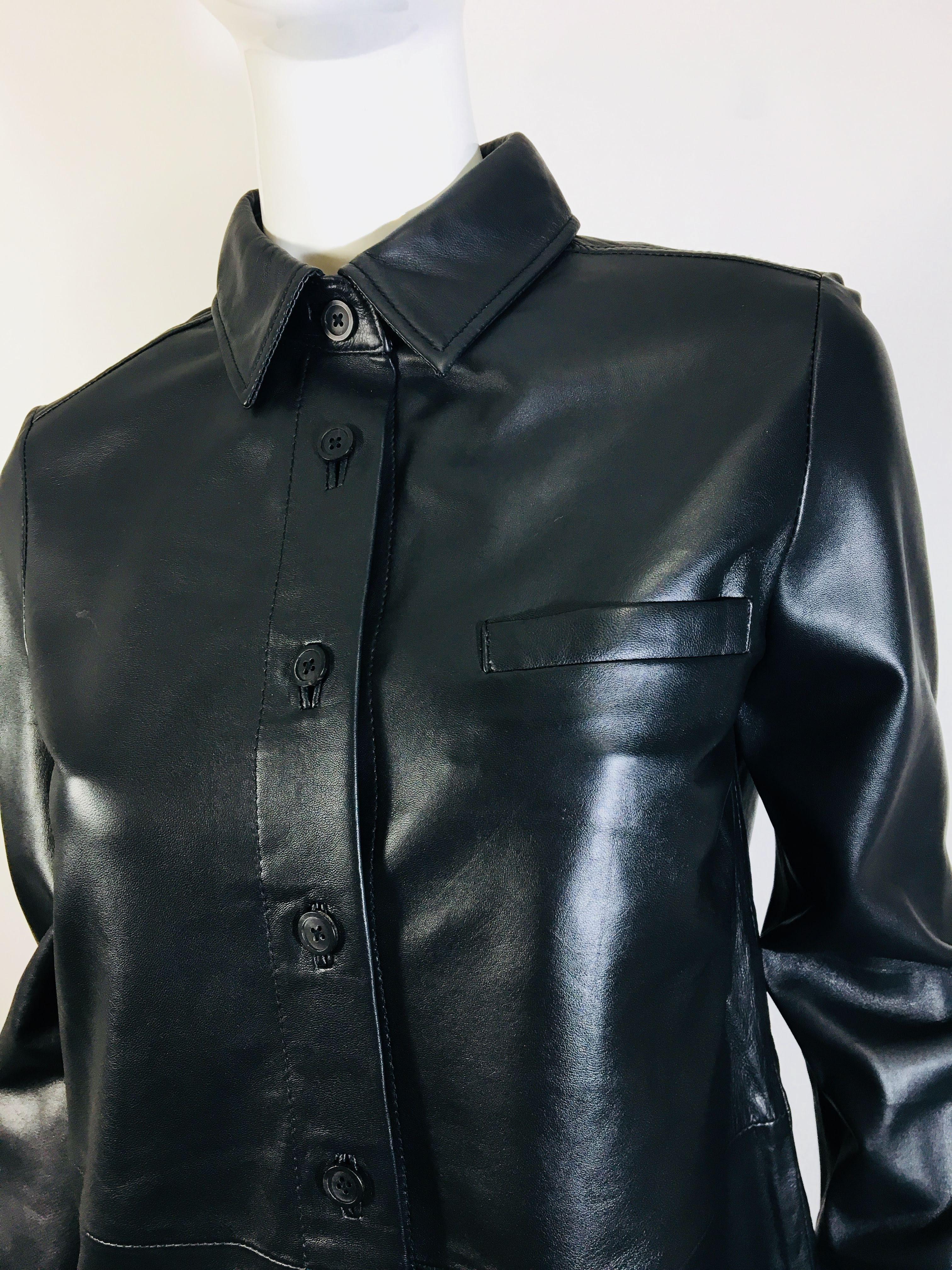 Vera Wang Collection Size 4 Leather Button Down In New Condition In Bridgehampton, NY