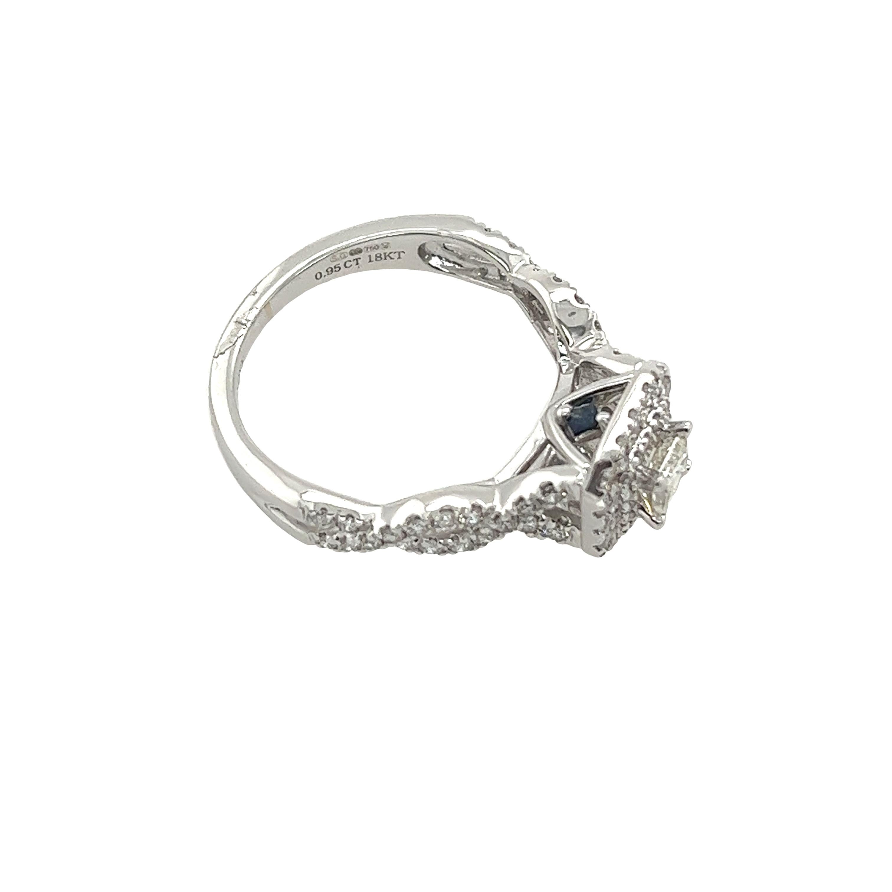 Women's Vera Wang Diamond Cluster Engagement Ring Set With 0.95ct Natural Diamonds For Sale