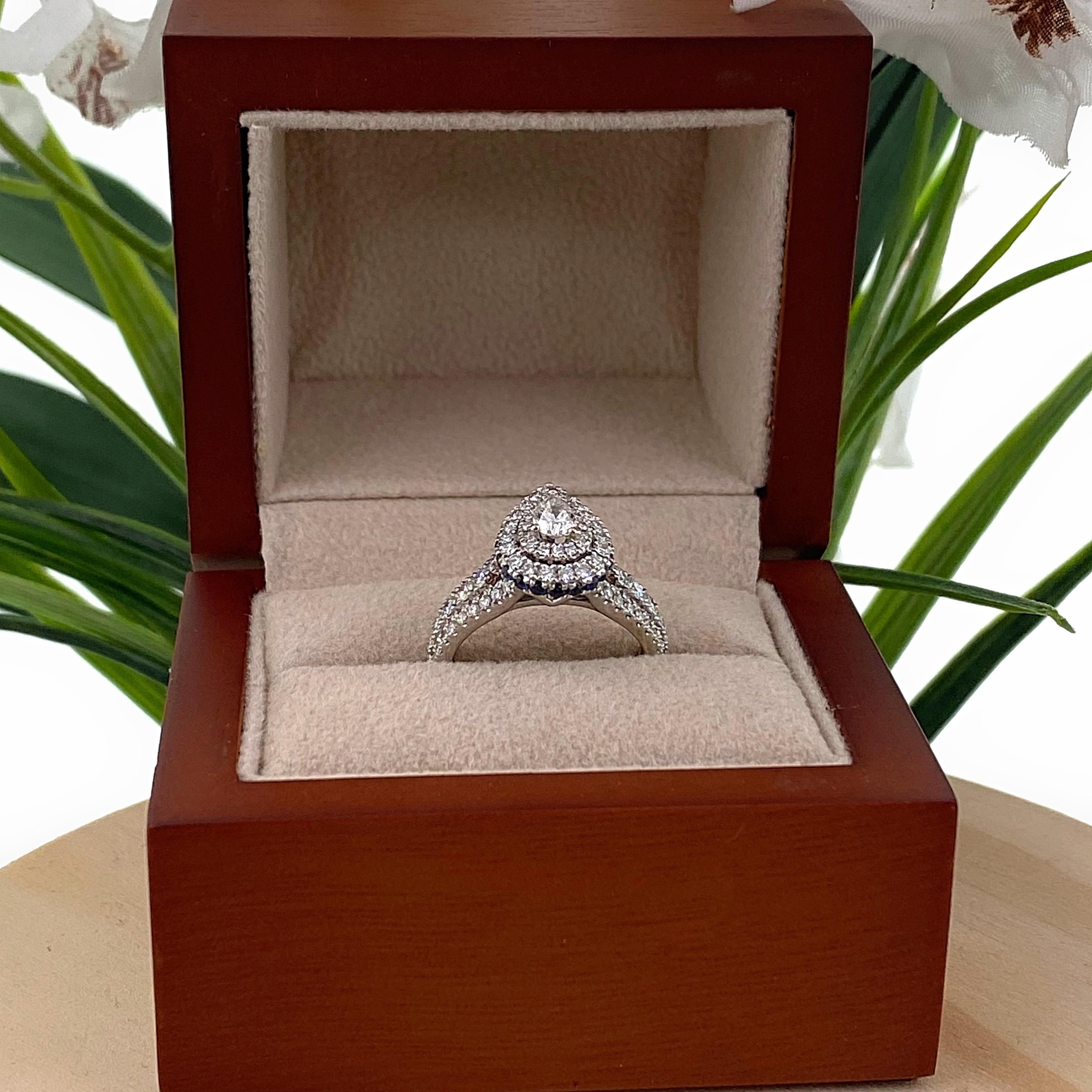 Vera Wang Love 1.00 tcw Pear Shape Diamond Sapphire Double Frame Engagement Ring In Excellent Condition For Sale In San Diego, CA
