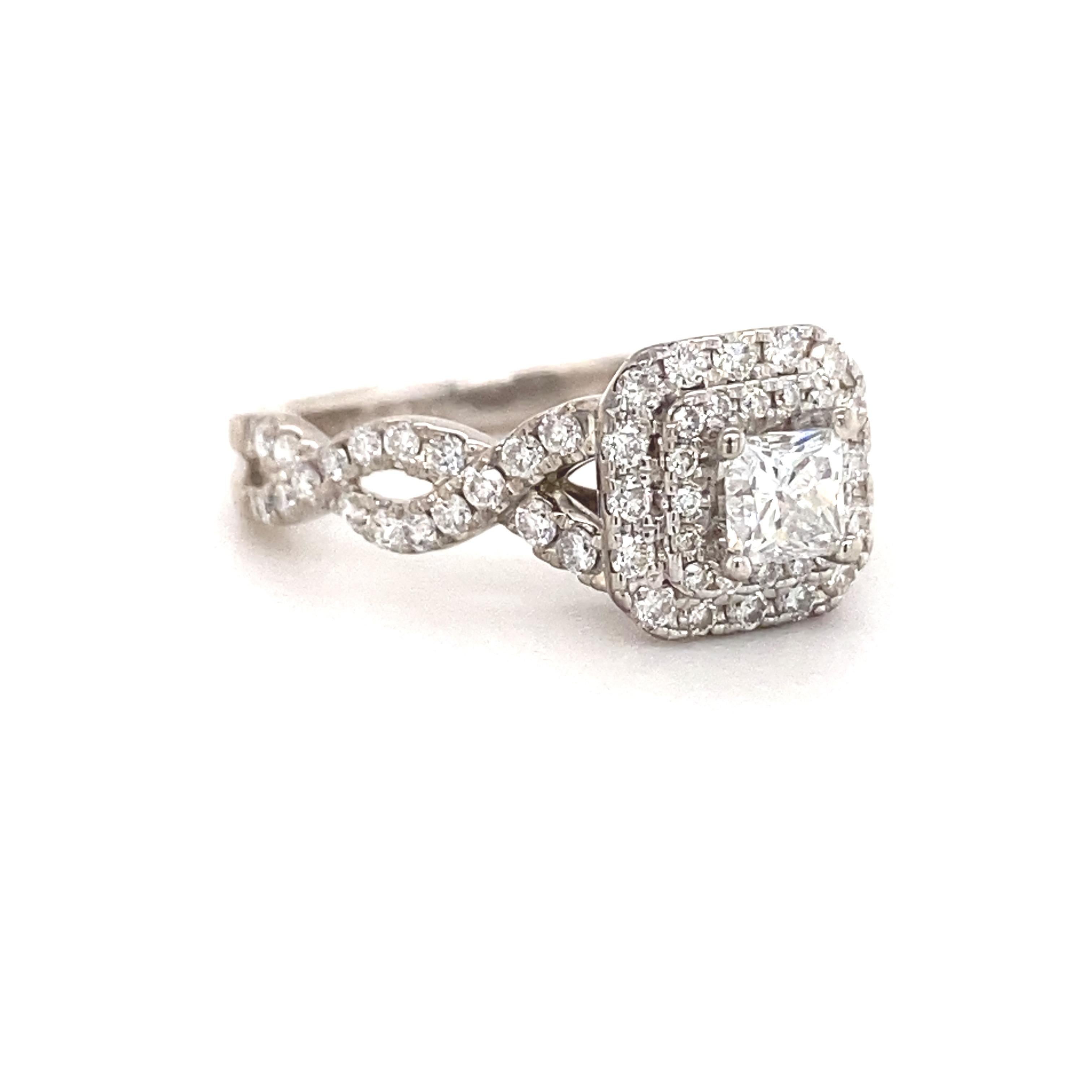 Vera Wang Love 1.00 Carat Princess Diamond Double Twist 14 Karat WG Ring For Sale 2