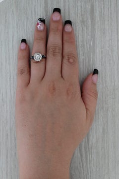 Vera Wang Love Verlobungsring mit Diamanten im Knotenmuster und Saphir, 1,06 ct insgesamt, 14-karätiges Weißgold
