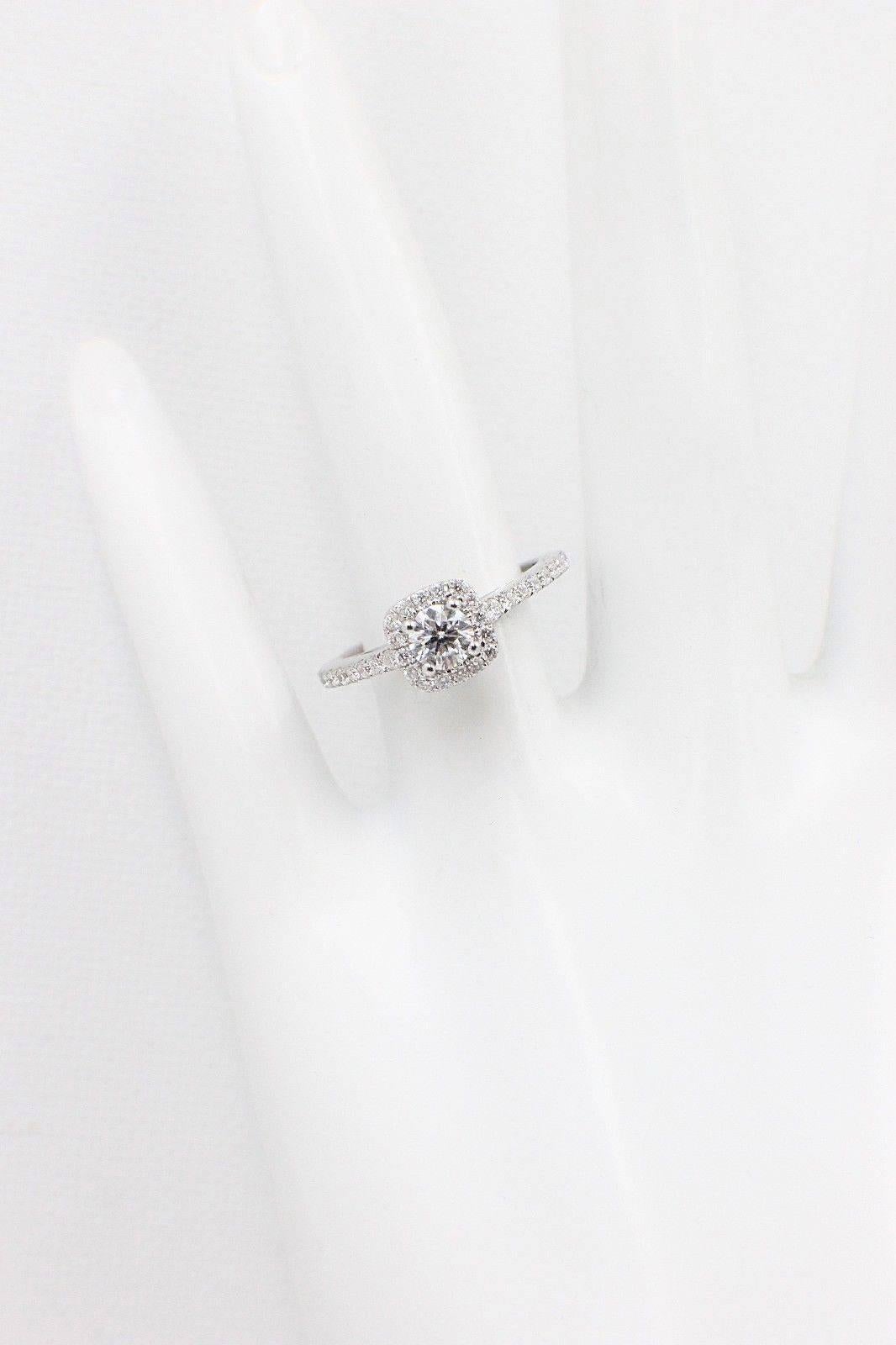Women's Vera Wang Love Diamond Engagement Ring 3/4 Carat in 14 Karat White Gold For Sale