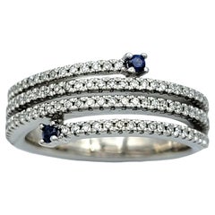Vera Wang Anillo Envolvente "Love" Pavé de Diamantes y Zafiro Azul Oro Blanco 14 Kilates