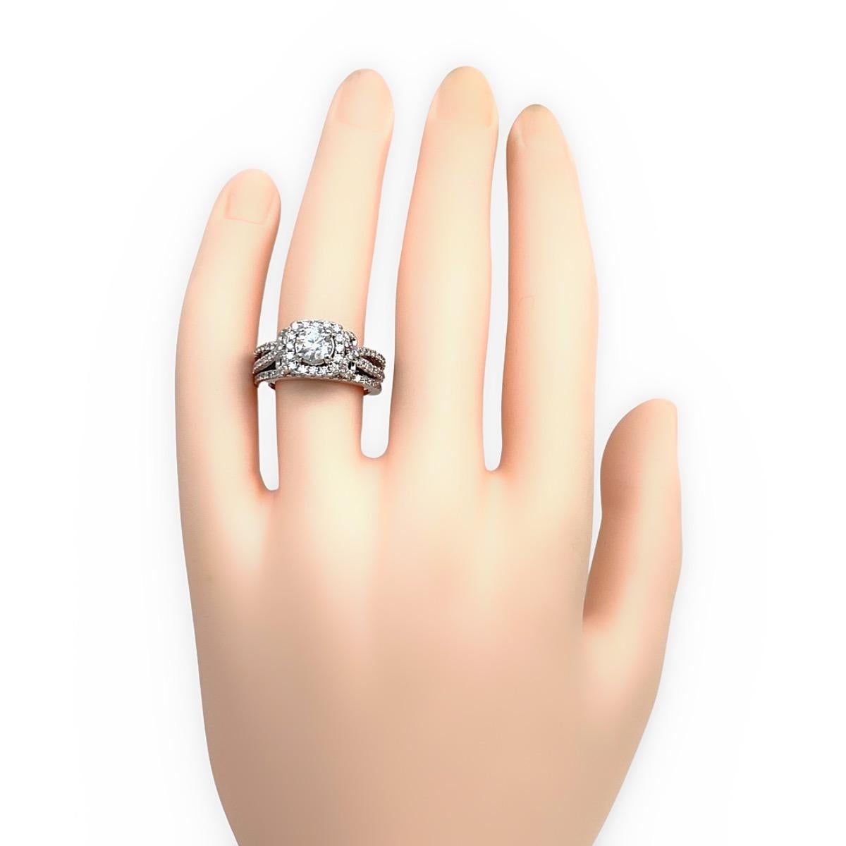 Vera Wang Love: 14 Karat Weißgold Verlobungsring und Ring mit rundem Diamanten, 1,28 Karat im Angebot 5