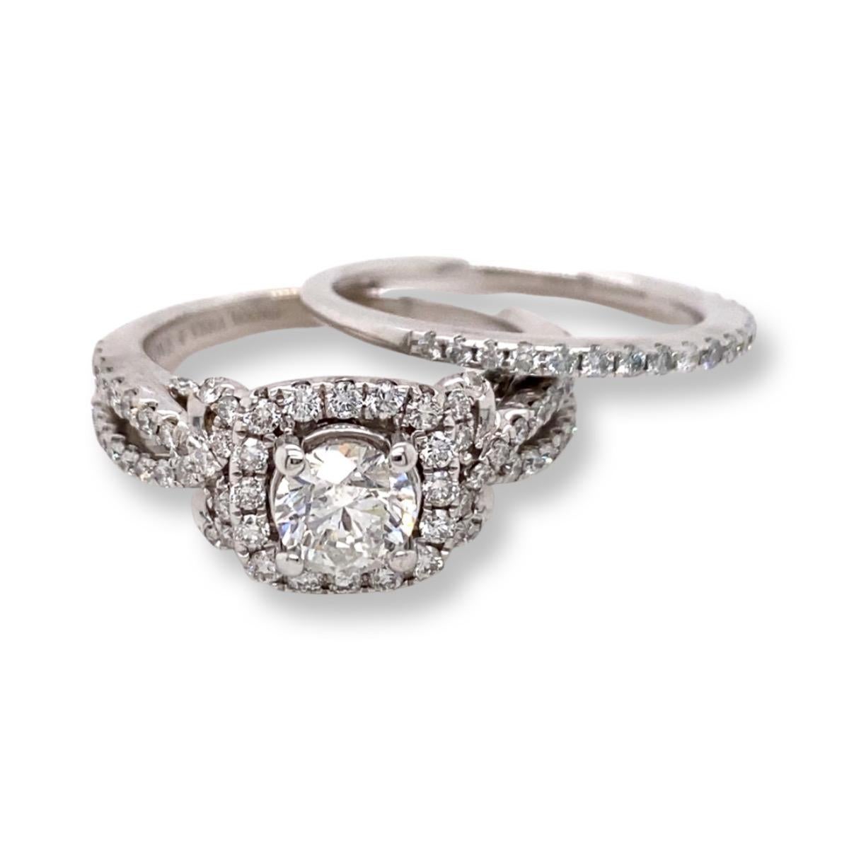 Vera Wang Love: 14 Karat Weißgold Verlobungsring und Ring mit rundem Diamanten, 1,28 Karat im Angebot 6
