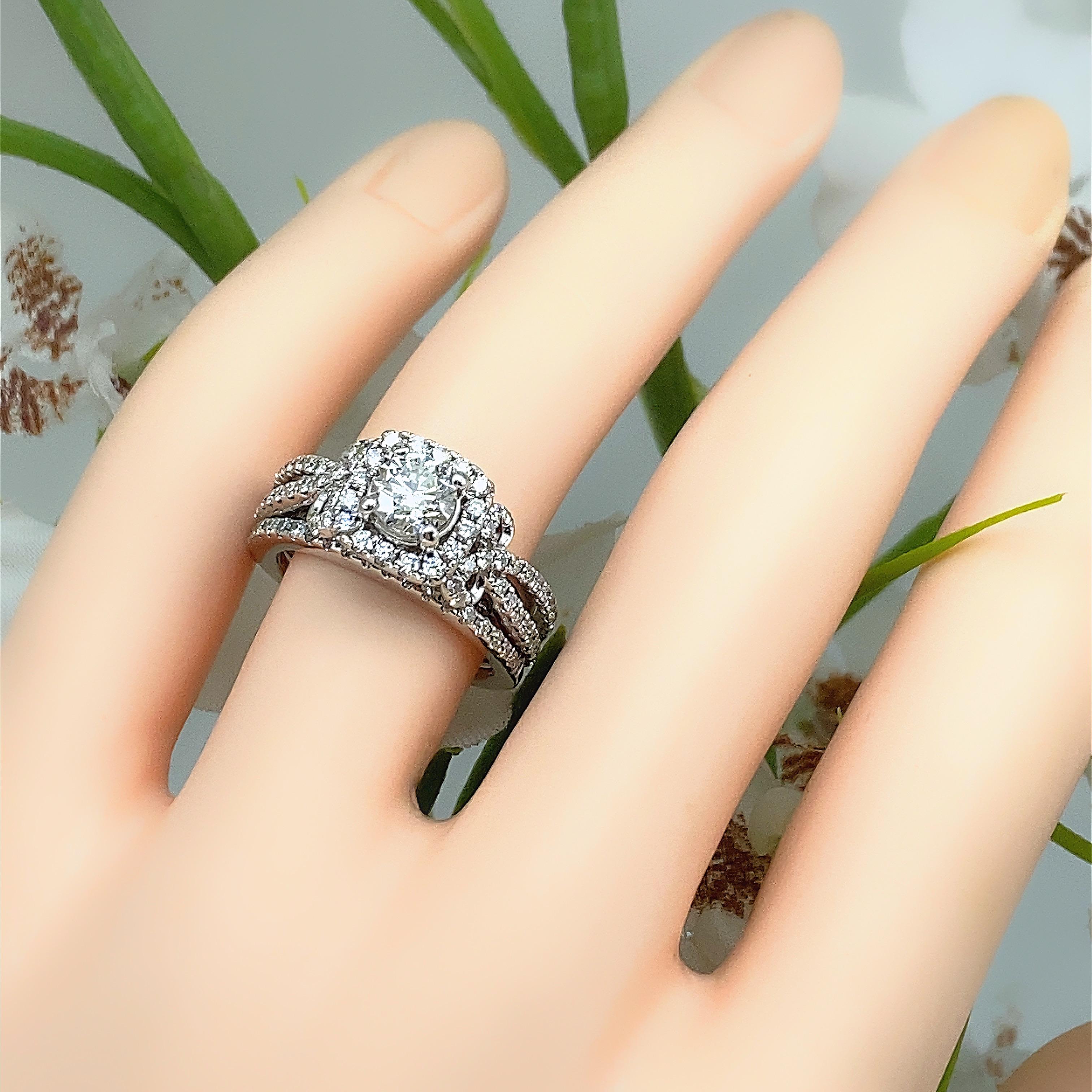 Vera Wang Love: 14 Karat Weißgold Verlobungsring und Ring mit rundem Diamanten, 1,28 Karat im Angebot 3
