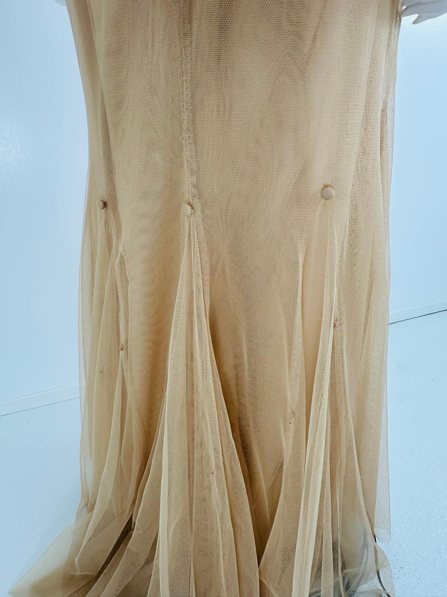 Vera Wang Tulle nude/champagne Robe torse plissée sans bretelles avec traîne 10 en vente 11