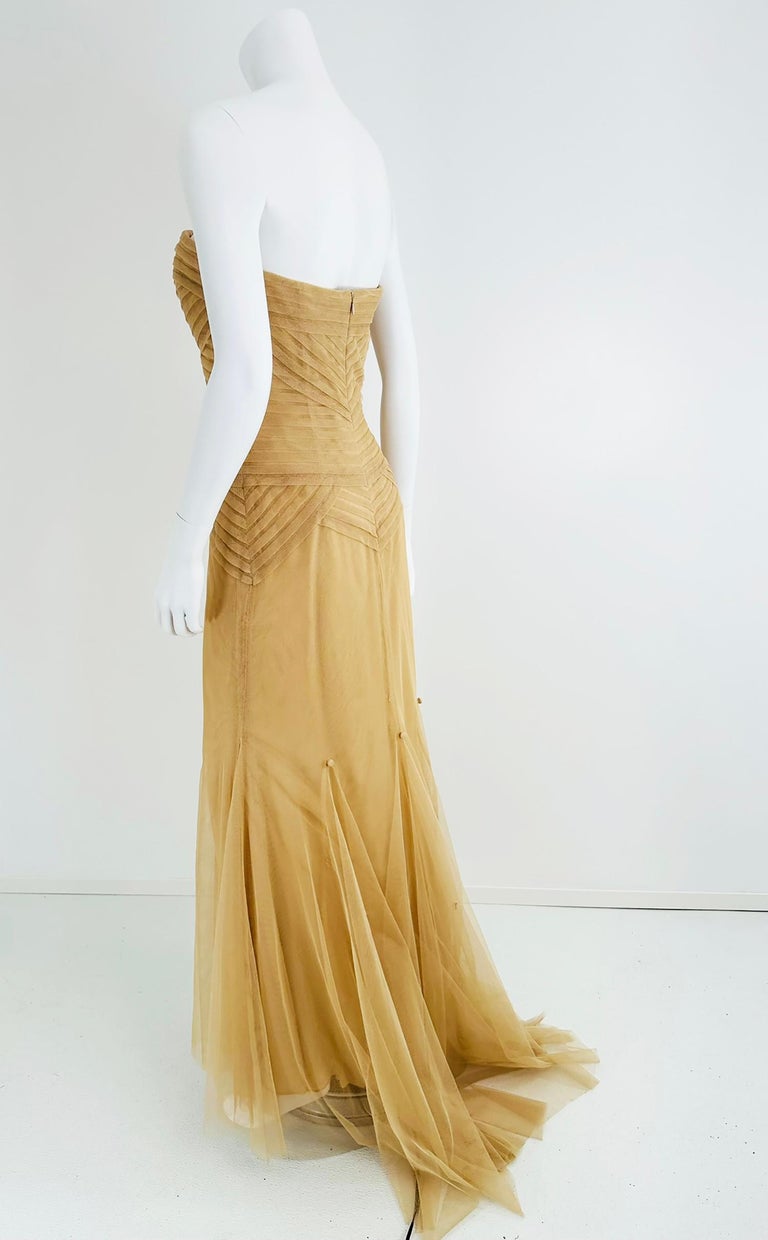Vera Wang Nude/Champagne Tulle Strapless Pleated Torso Gown with Train 10  For Sale at 1stDibs