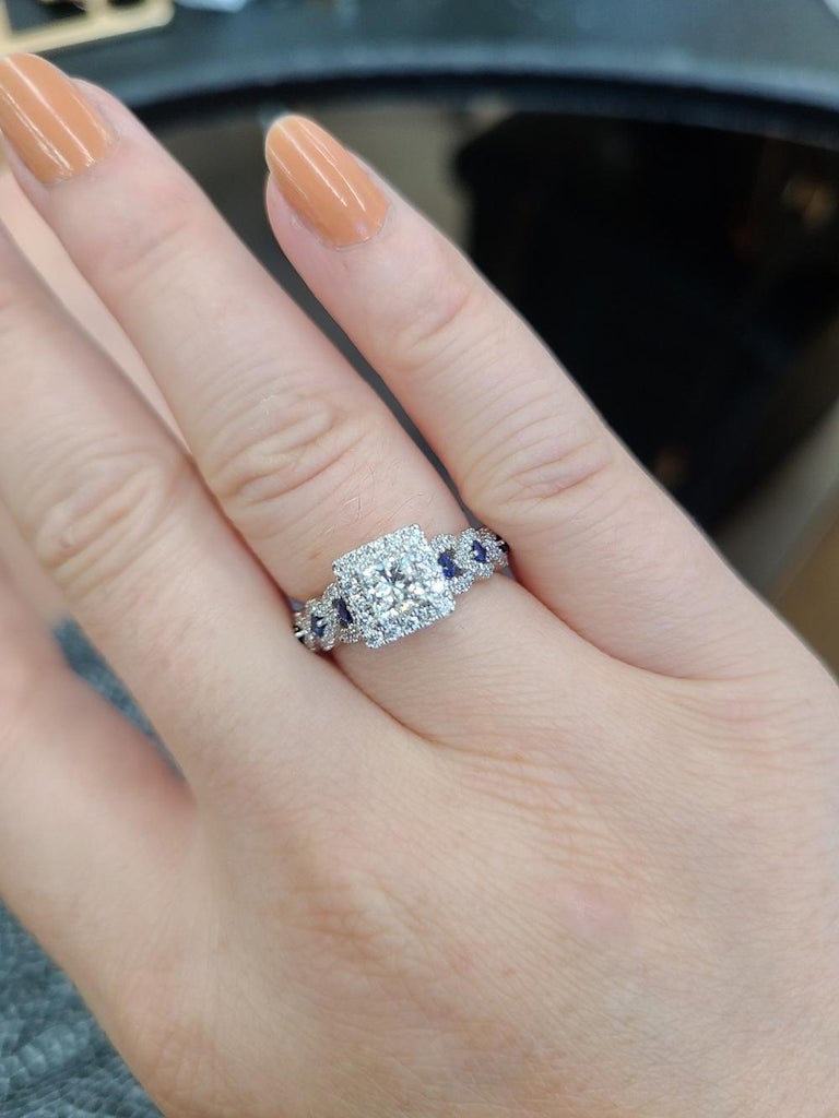 Vera Wang Princess Diamond Engagement "Love" Ring 1.00 Carat Blue