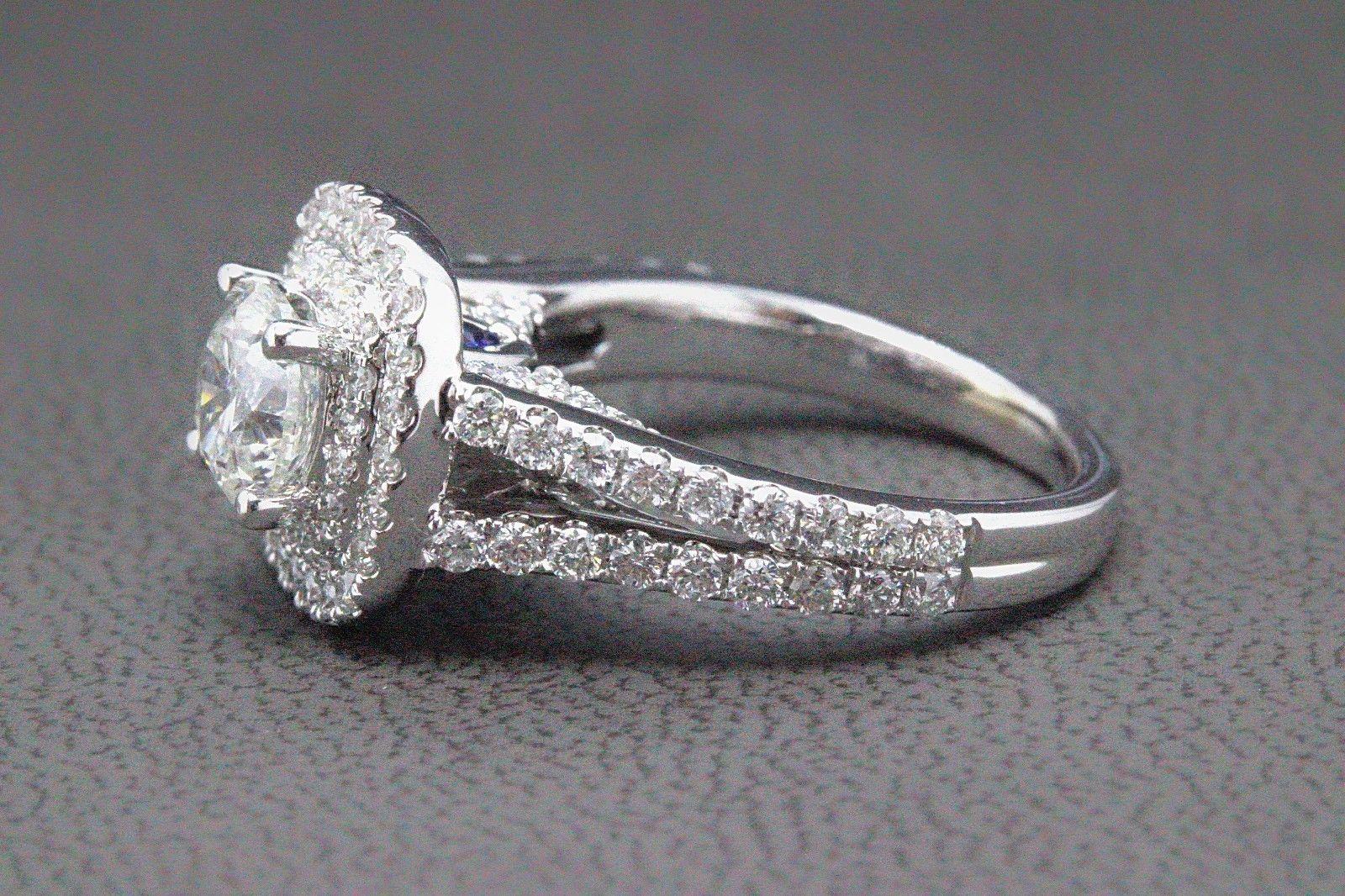 Bague Vera Wang - Diamant rond de 2::00 carats à tige fendue en or blanc 14 carats 2