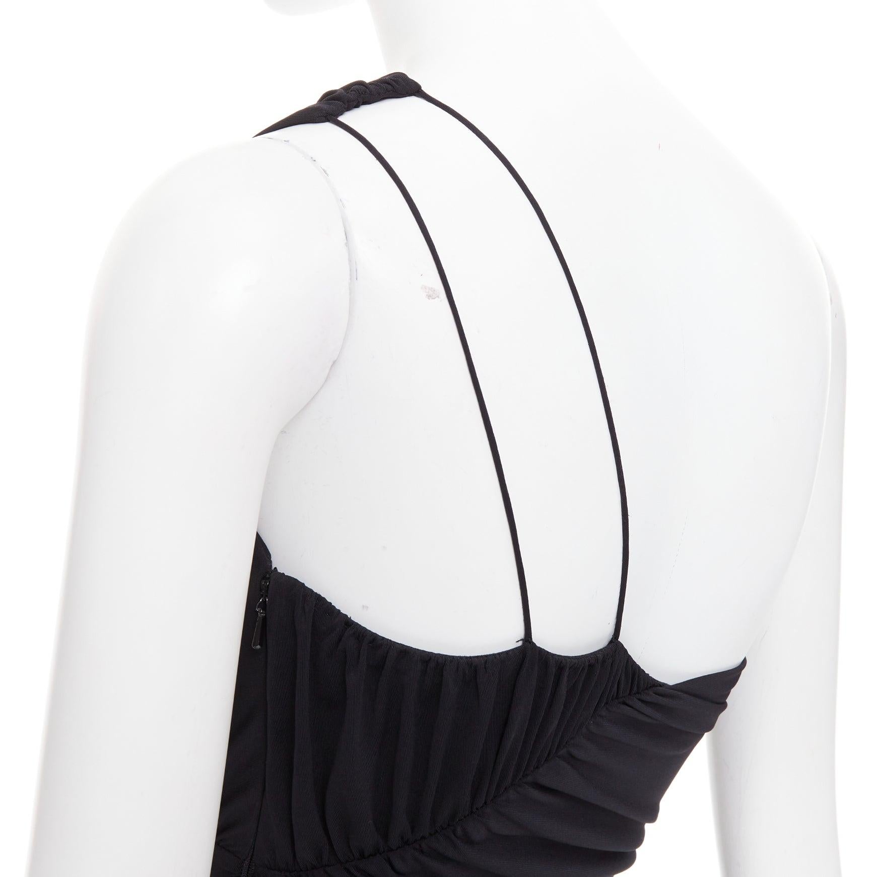 VERA WANG Vintage black one shoulder ruched waist silk lined dress US2 S
Reference: CC/A00481
Brand: Vera Wang
Material: Polyester, Blend
Color: Black
Pattern: Solid
Closure: Zip
Lining: Black Silk
Extra Details: Side zip closure.
Made in:
