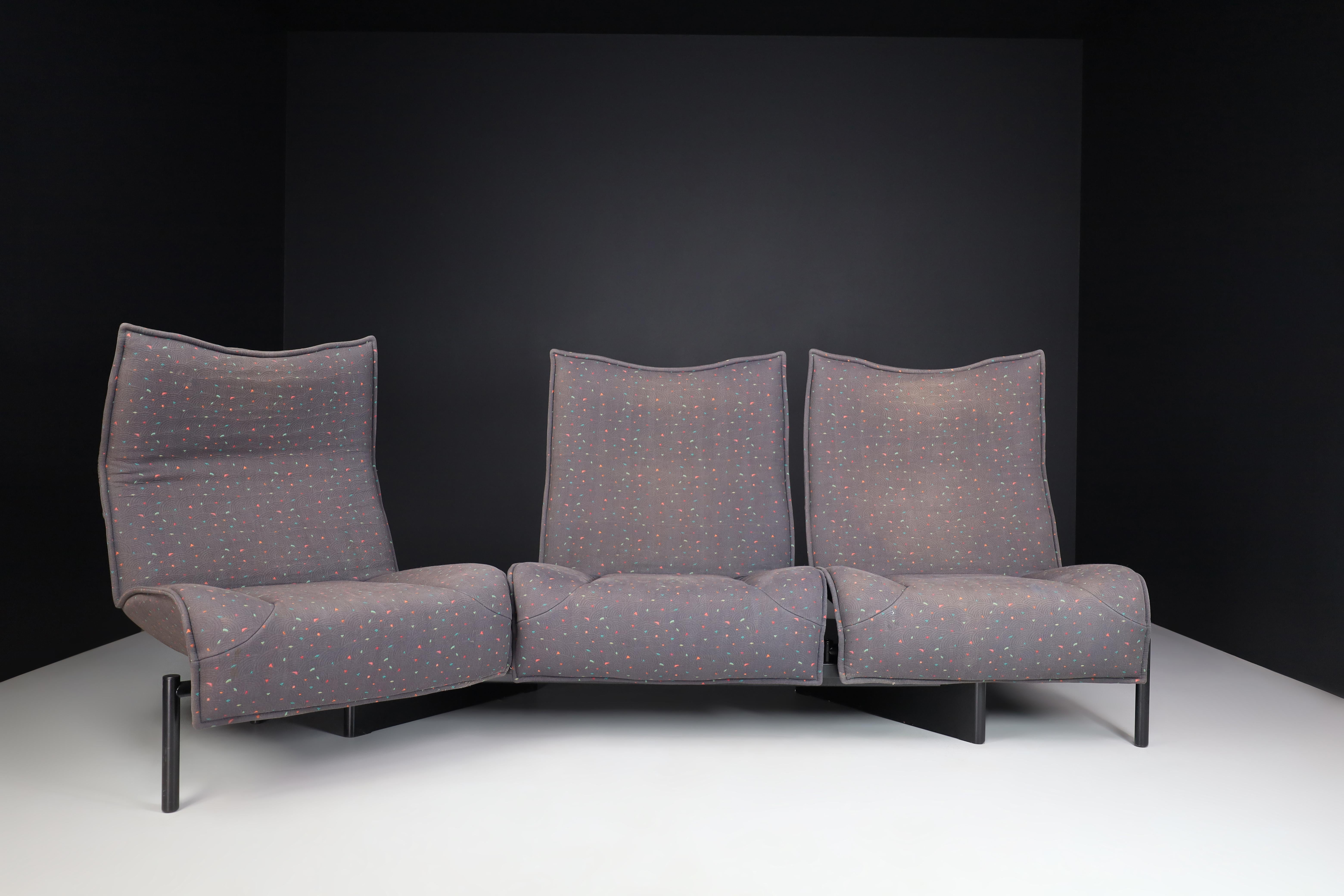 Post-Modern 'Veranda' 3-Seater Fabric Sofa by Vico Magistretti for Cassina, Italy, 1980s For Sale