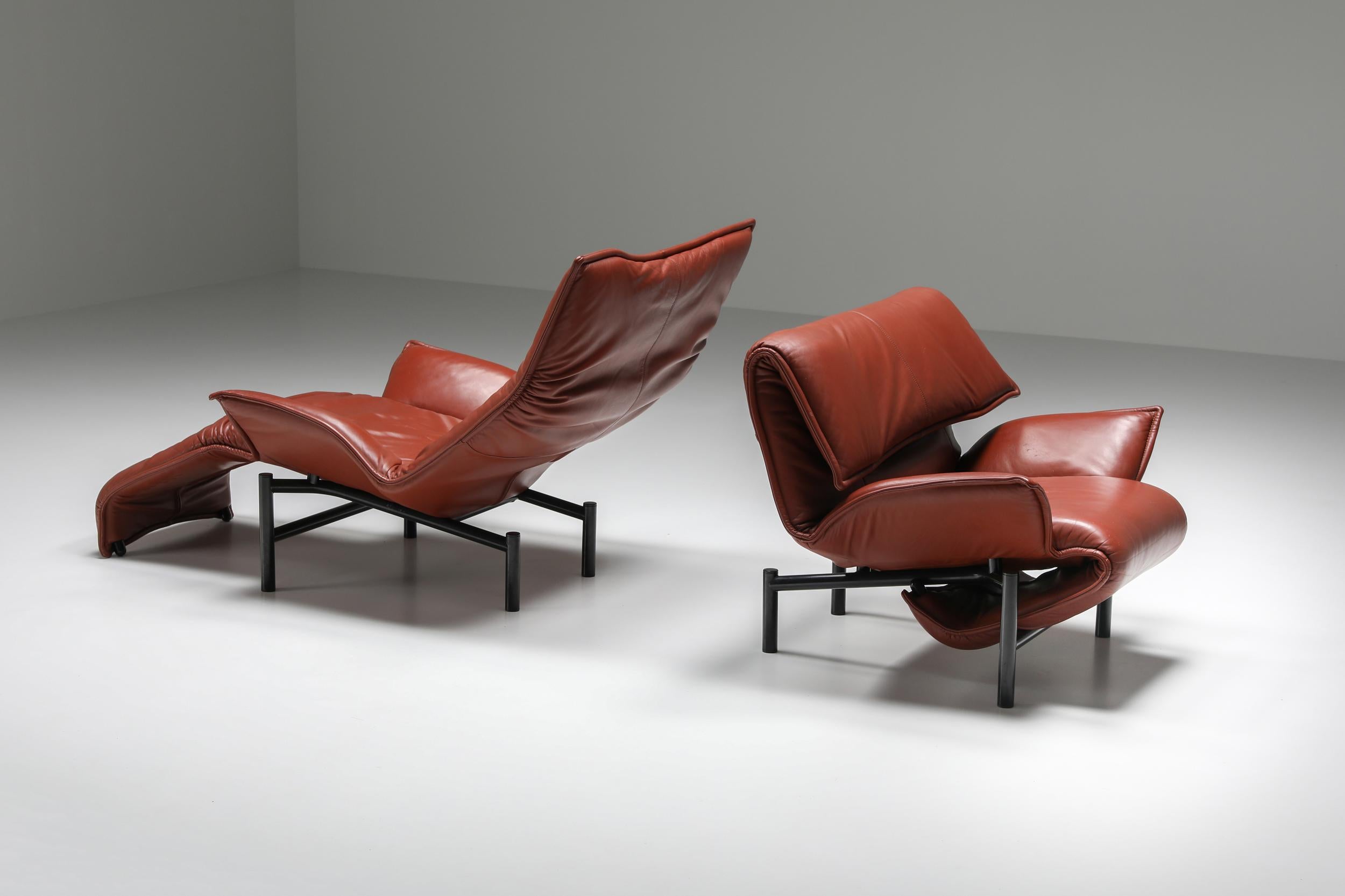 Veranda Lounge chair; Vico Magistretti; Cassina; 1980s; Leather; Living Room Set; Burgundy Leather; 

Veranda Lounge Chair in burgundy leather by Vico Magistretti for Cassina, circa 1983. The inner steel frame can be adjusted to reconfigure the