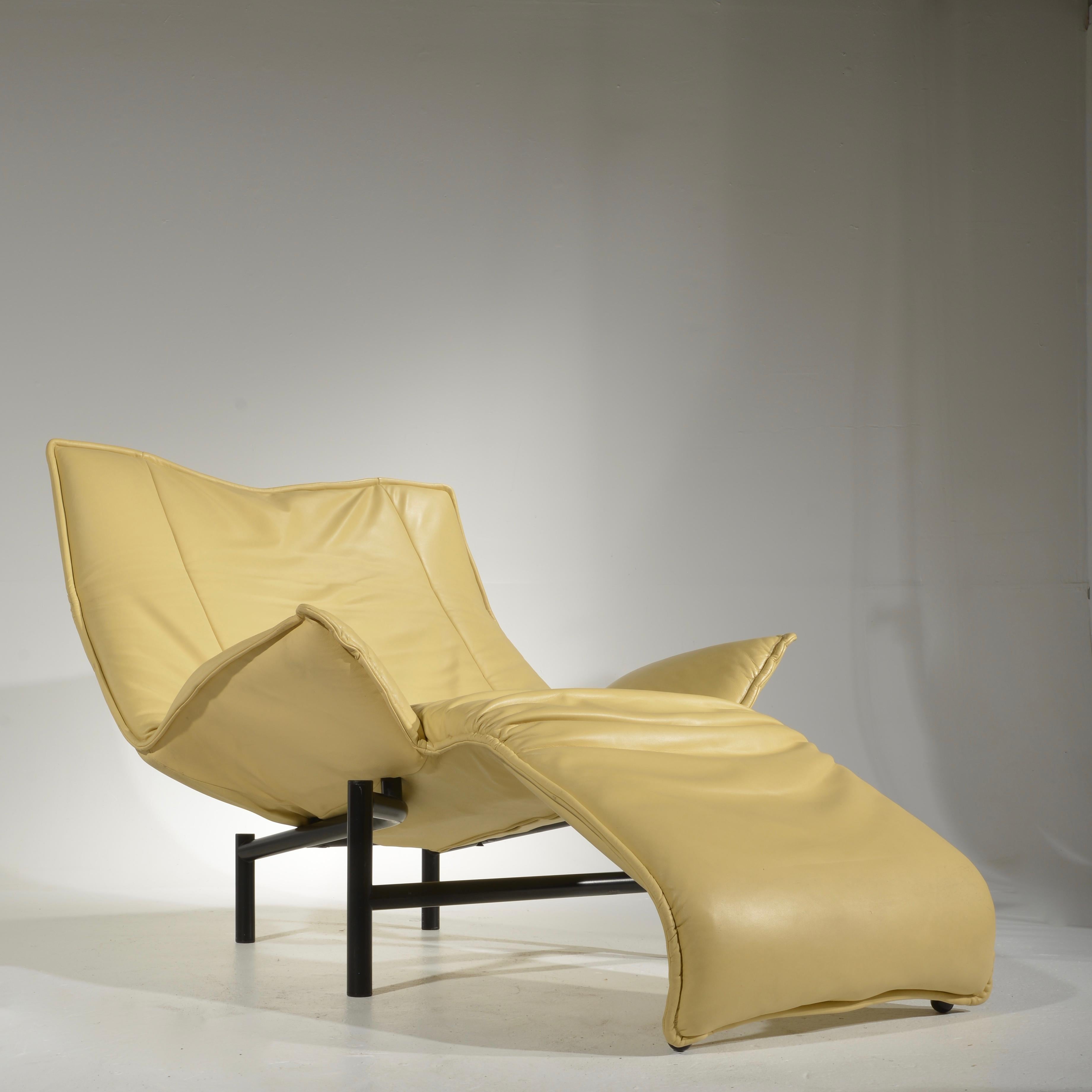 Veranda Lounge Chair by Vico Magistretti for Cassina For Sale 4