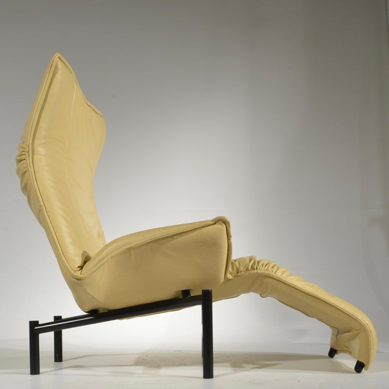 Late 20th Century Veranda Lounge Chair by Vico Magistretti for Cassina For Sale