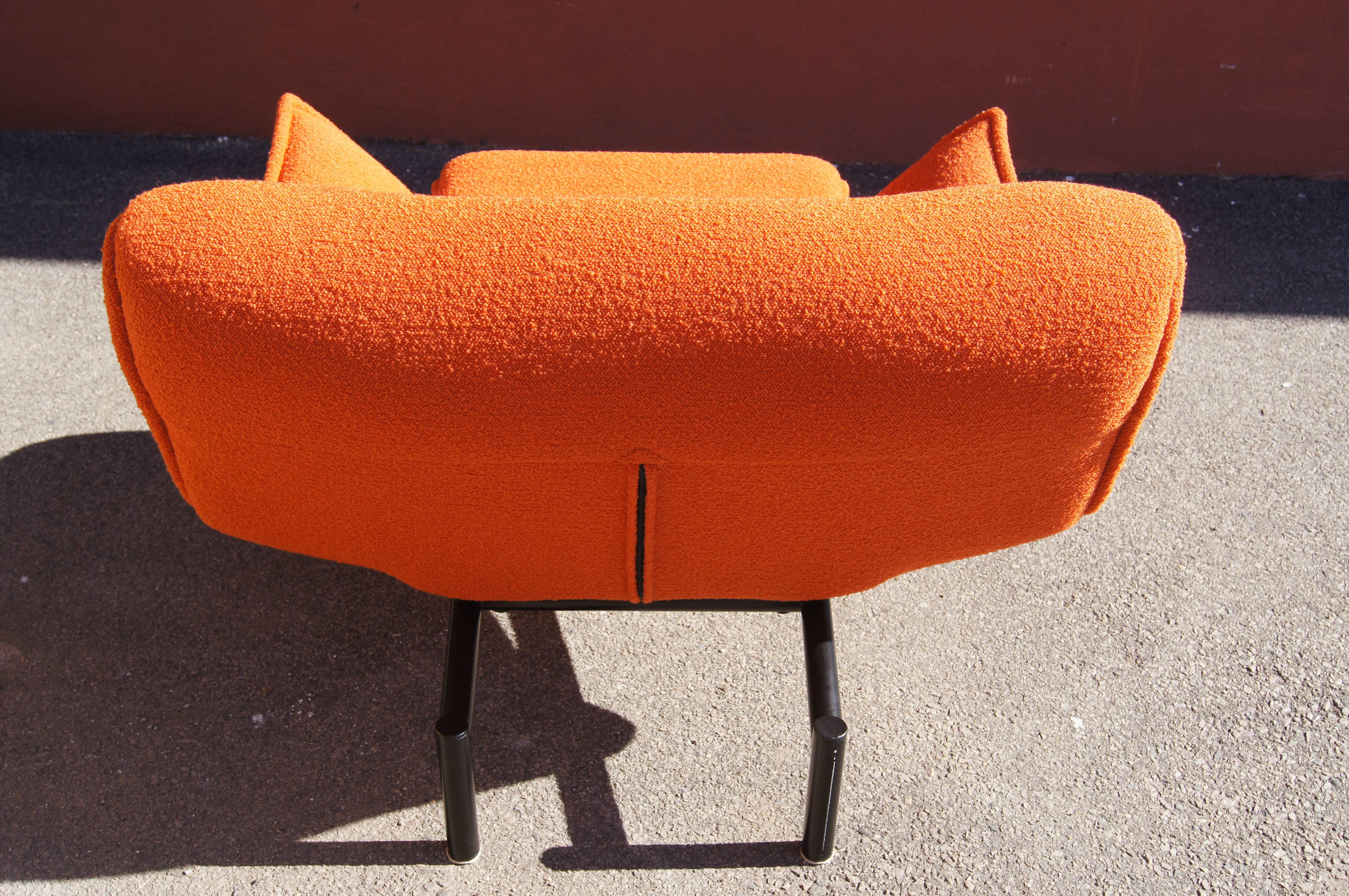 Veranda Lounge Chair by Vico Magistretti for Cassina In Good Condition In Dorchester, MA