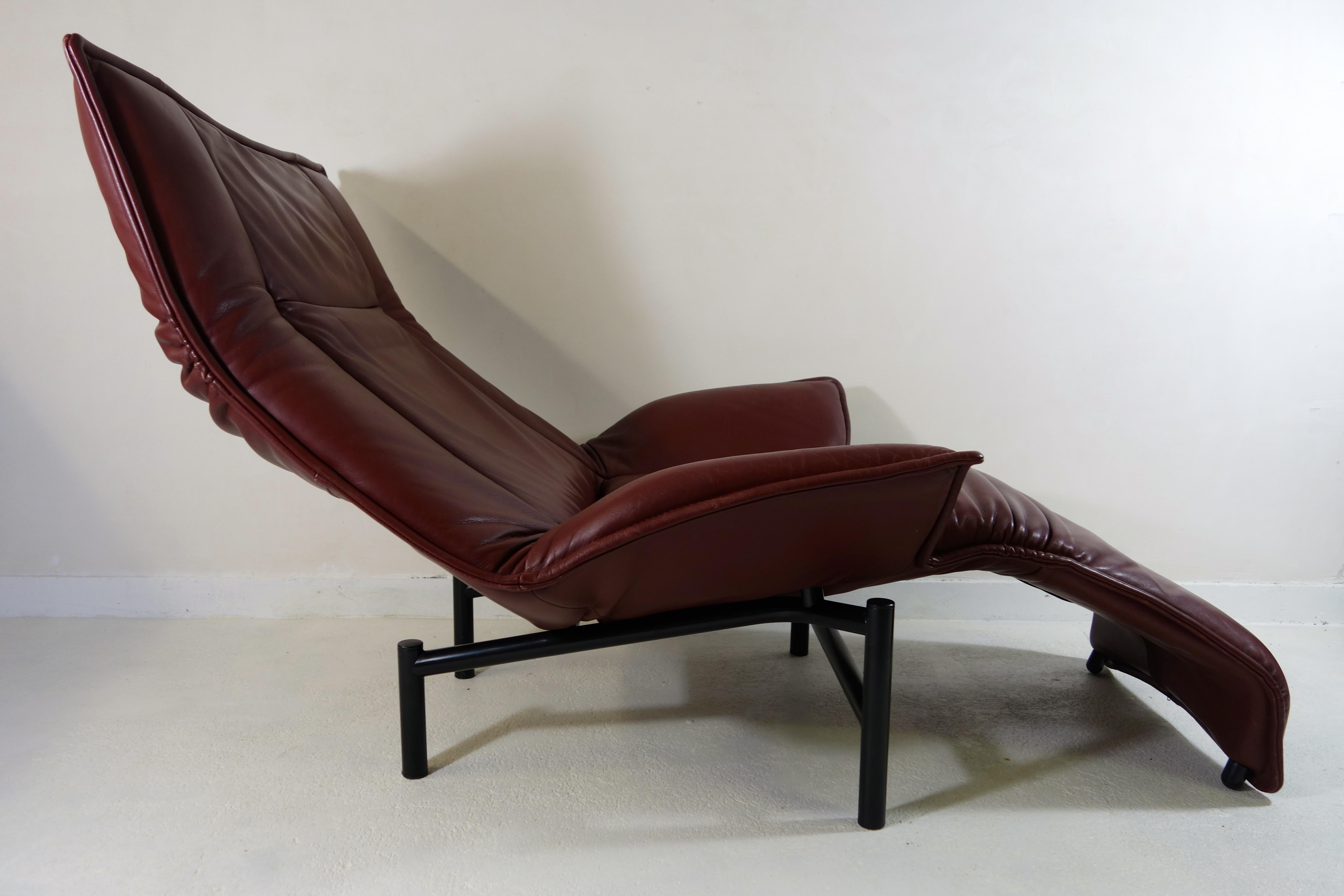 Late 20th Century Veranda Lounge Chair by Vico Magistretti for Cassina in Brown Leather Reclining