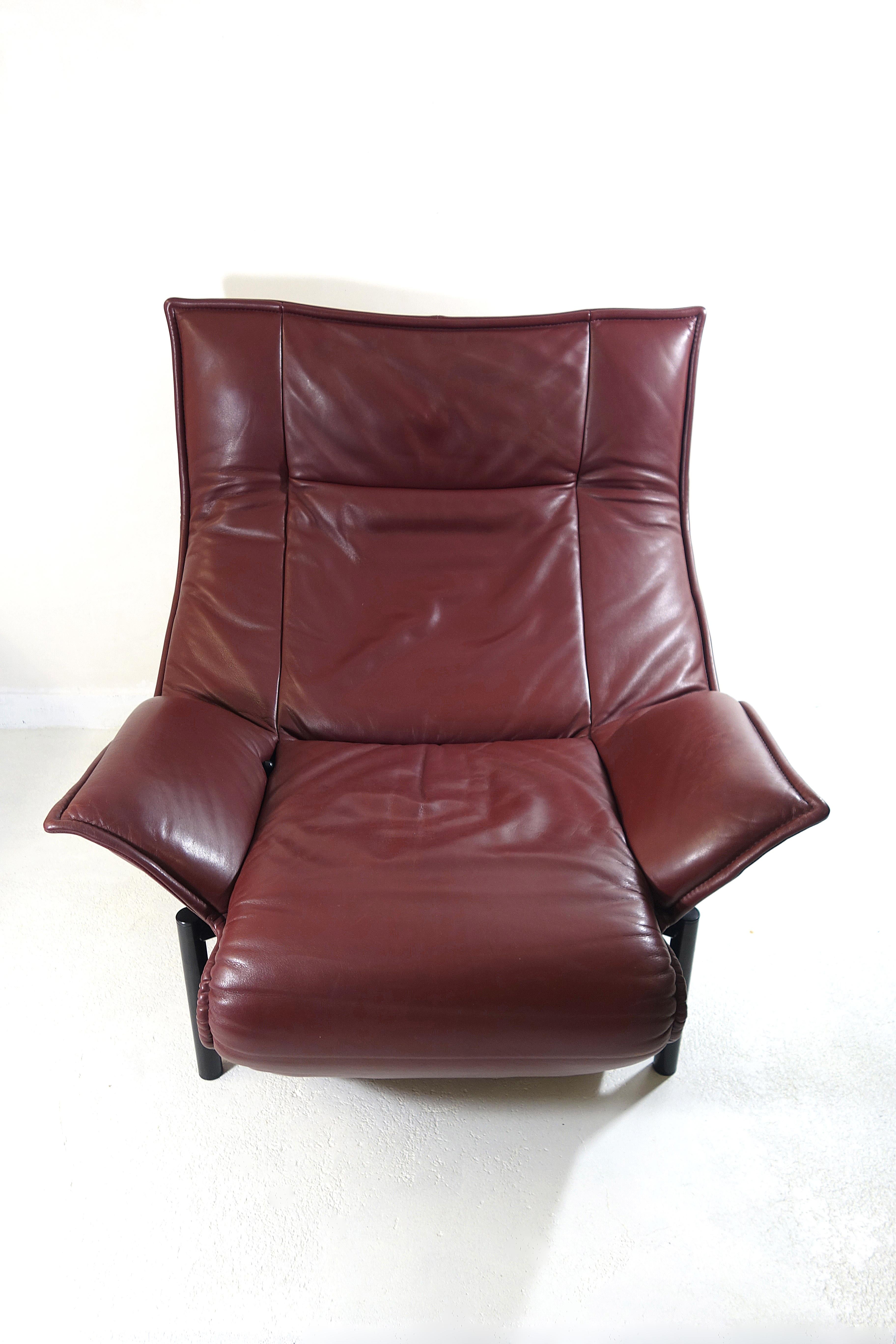 Veranda Lounge Chair by Vico Magistretti for Cassina in Brown Leather Reclining 2
