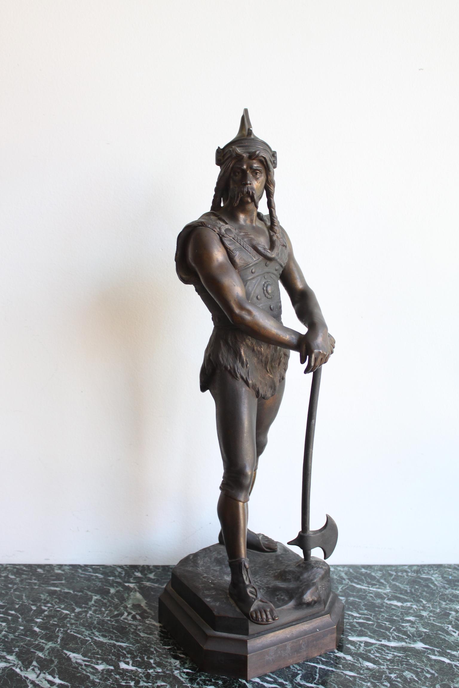 Vercingetorix Bronze Sculpture by Marcel Debut In Good Condition In Marseille, FR